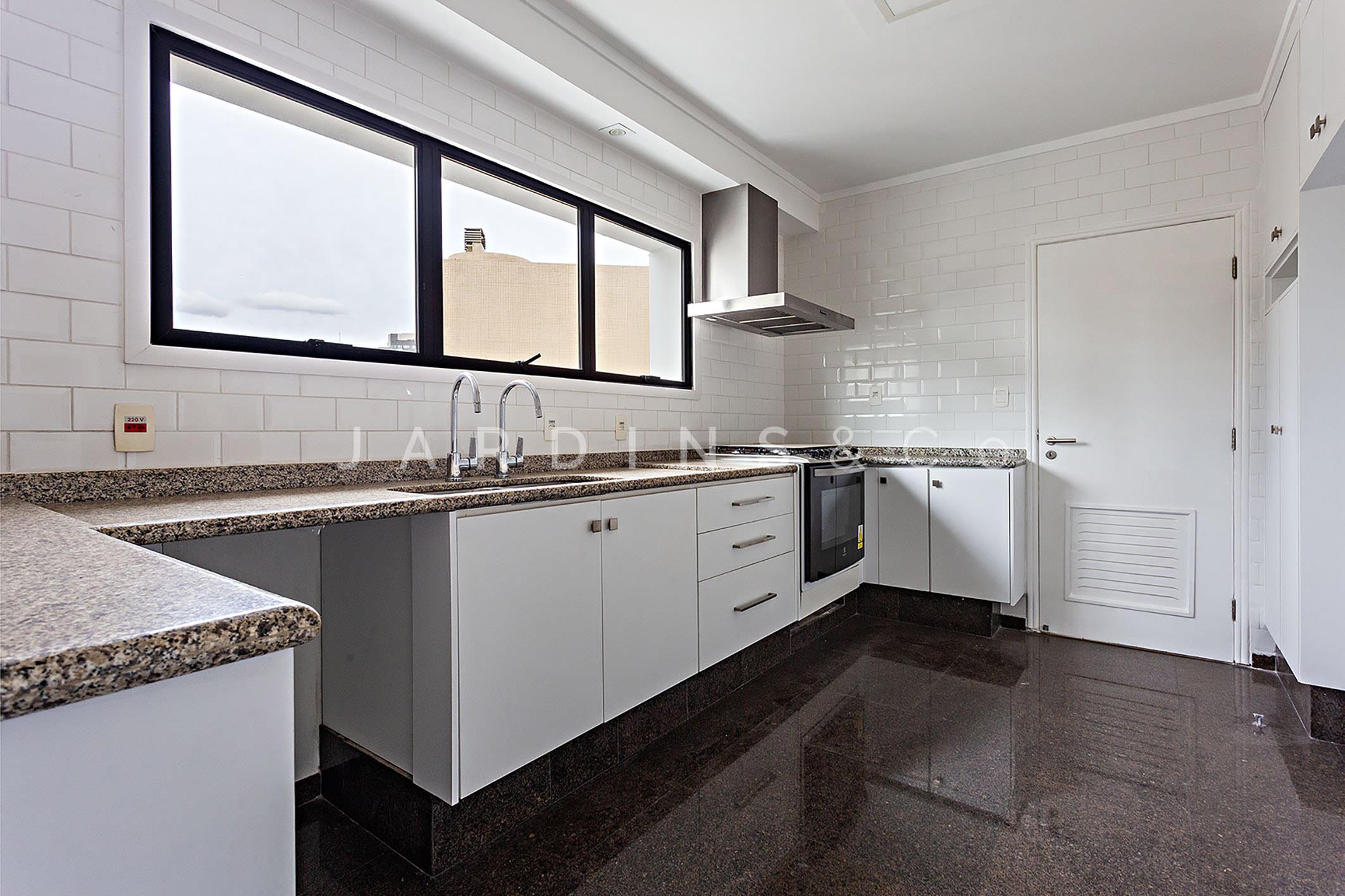 Apartamento no Moema