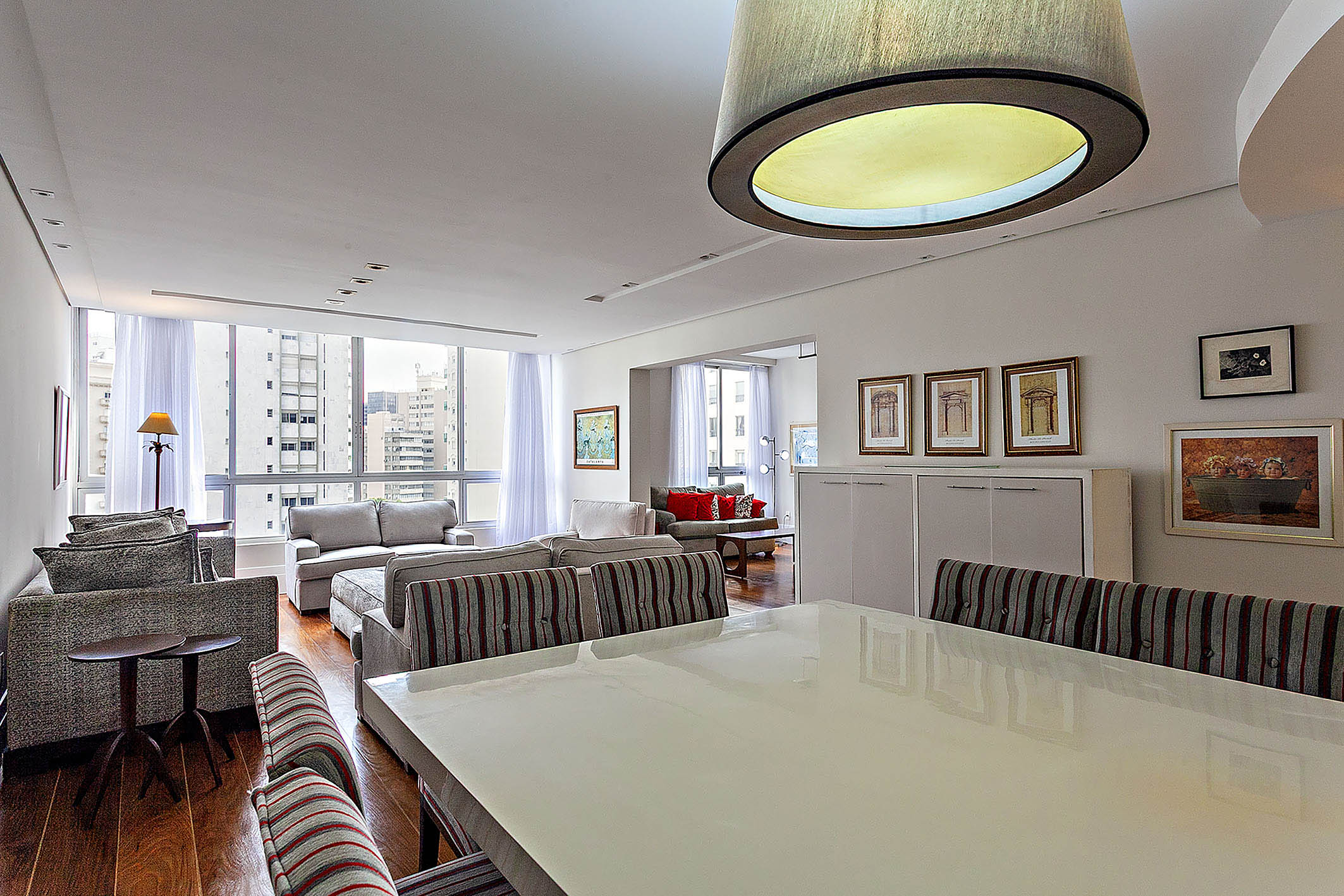 Apartamento no Paraíso
