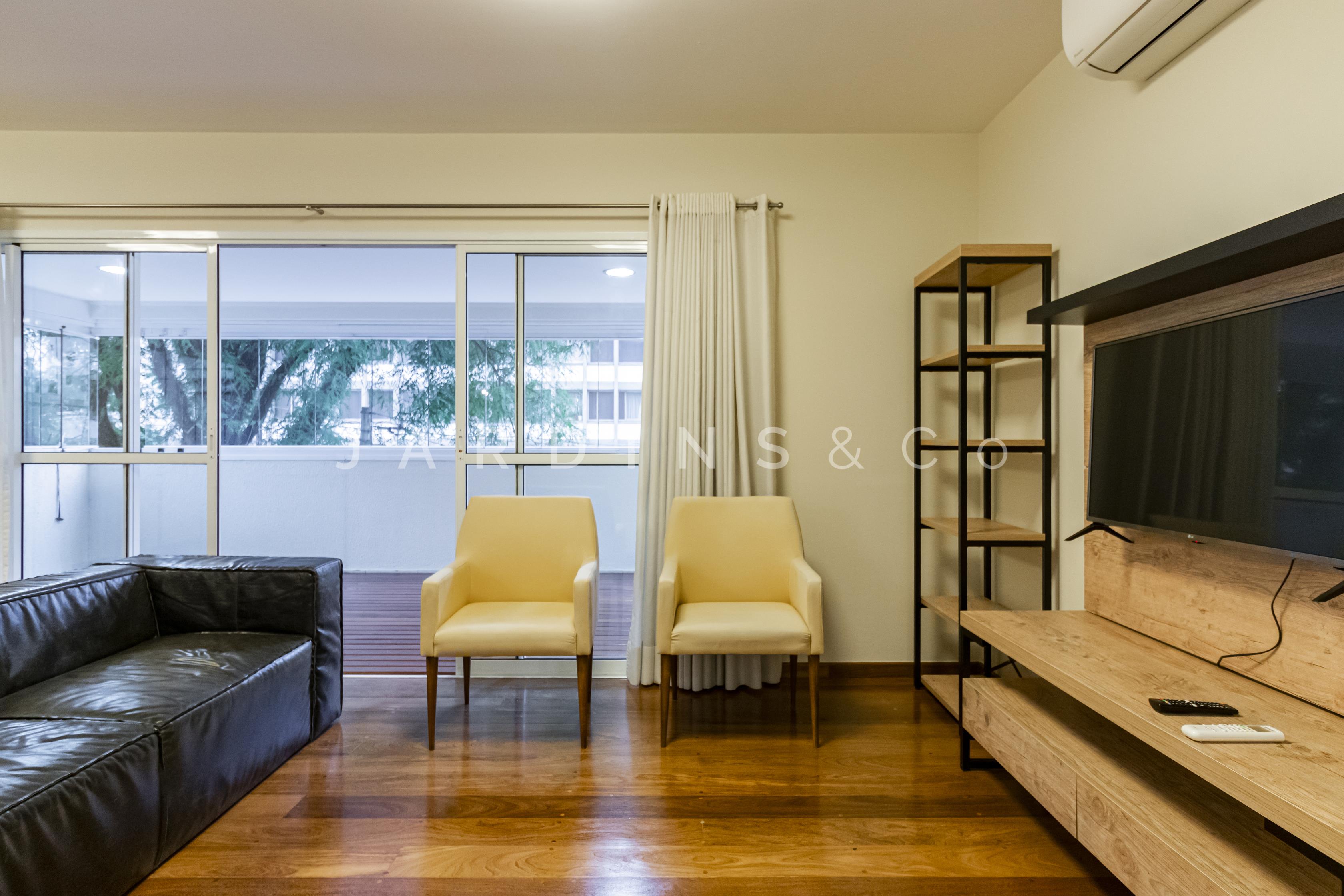 Apartamento no Paraíso