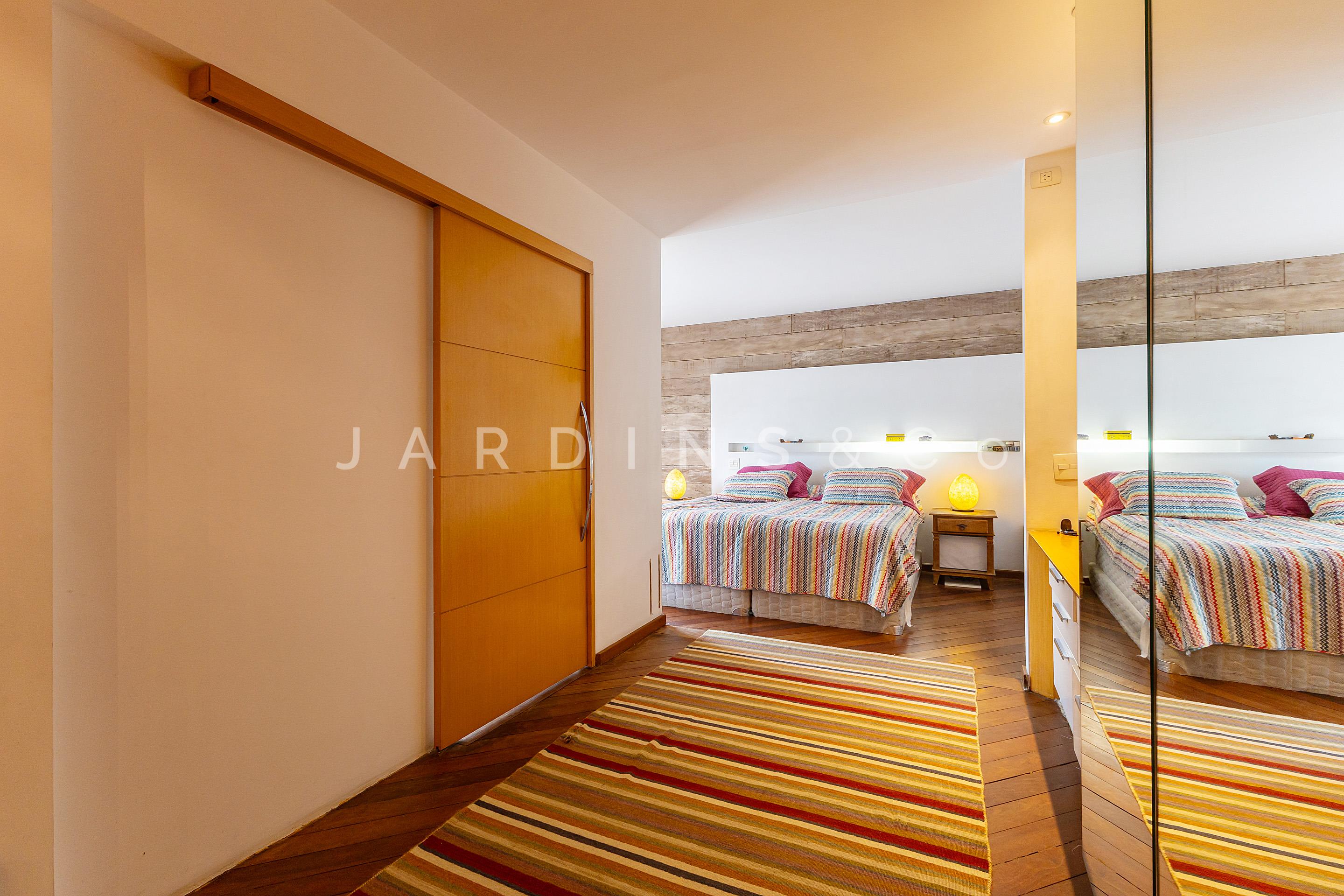 Apartamento no Indianópolis