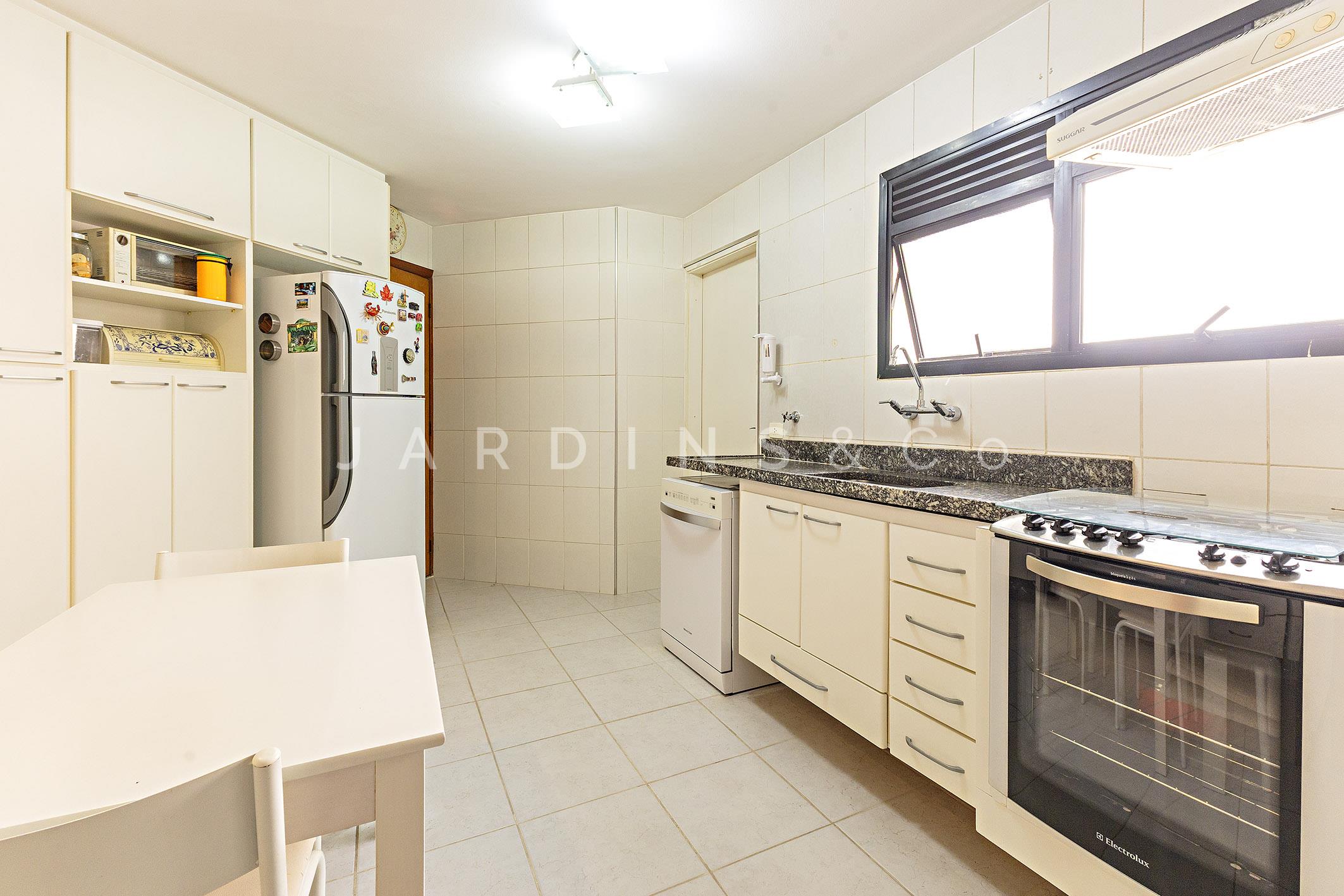 Apartamento no Cidade Monções