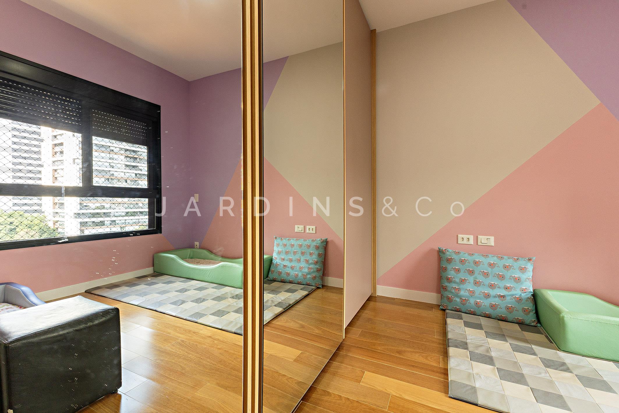 Apartamento no Cidade Monções