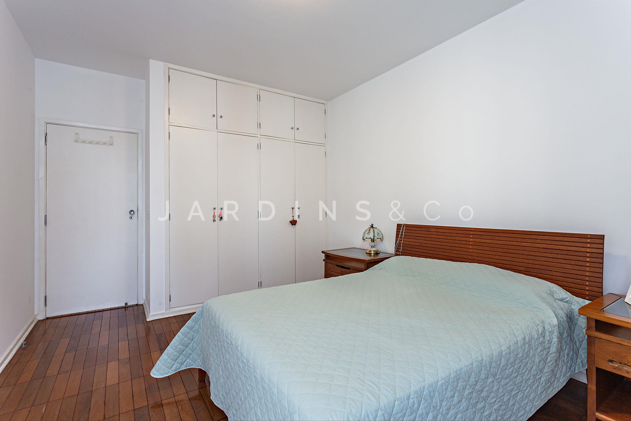 Apartamento no Paraíso