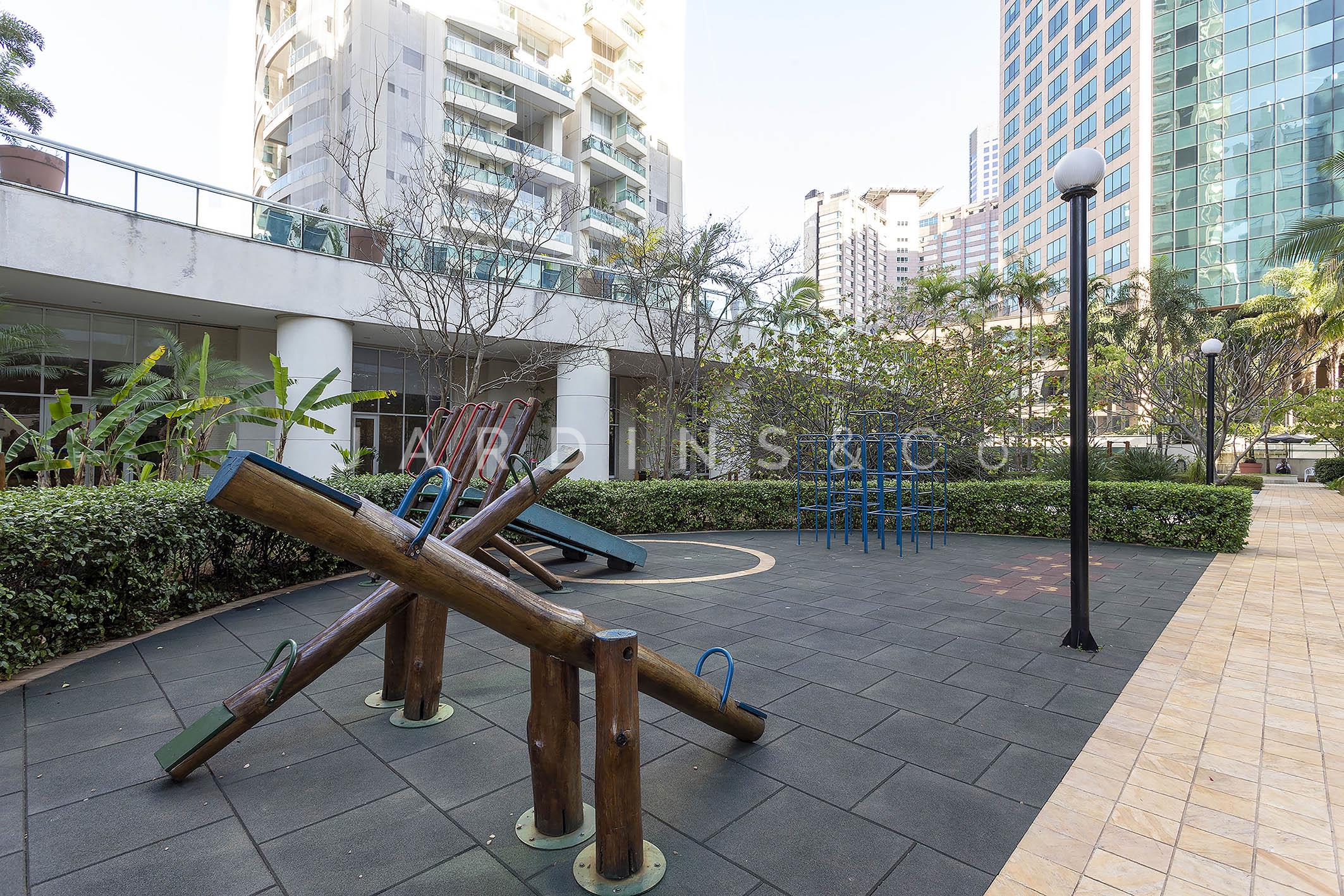Apartamento no Cidade Monções