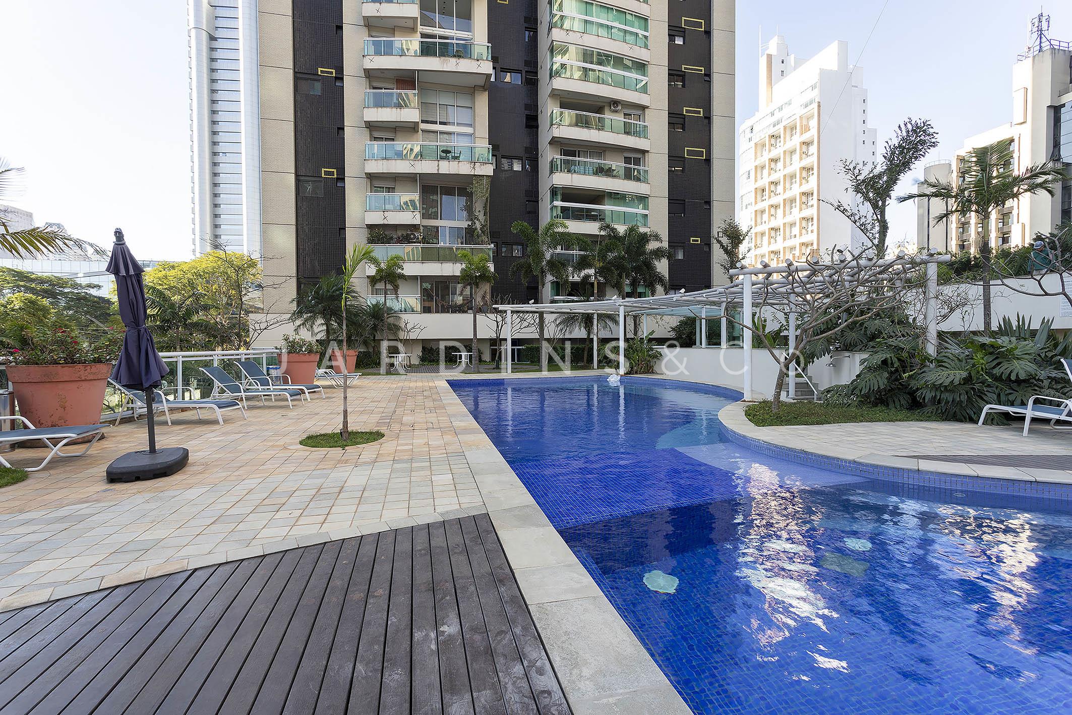 Apartamento no Cidade Monções