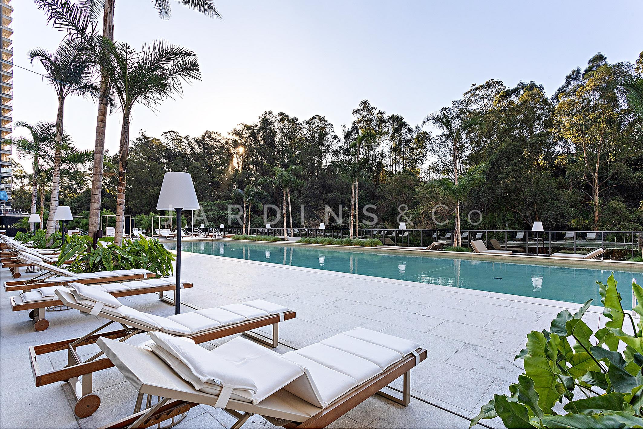 Apartamento no Real Parque