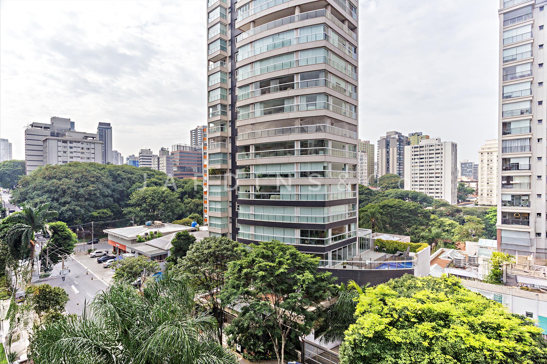 Apartamento no Paraíso