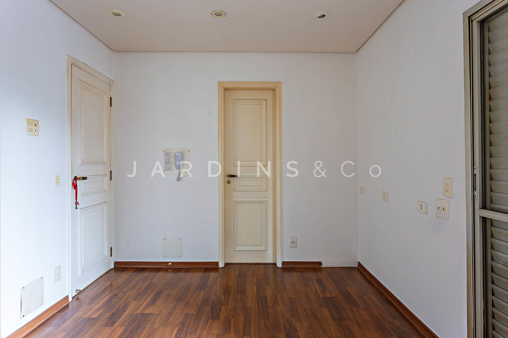 Apartamento no Paraíso