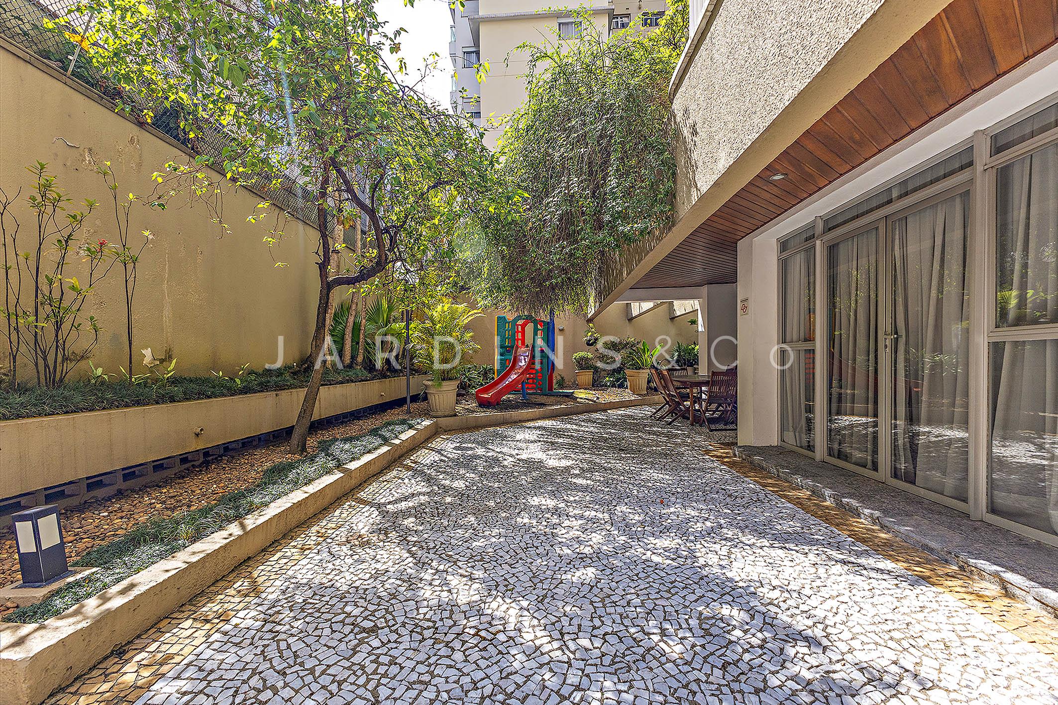 Apartamento no Paraíso