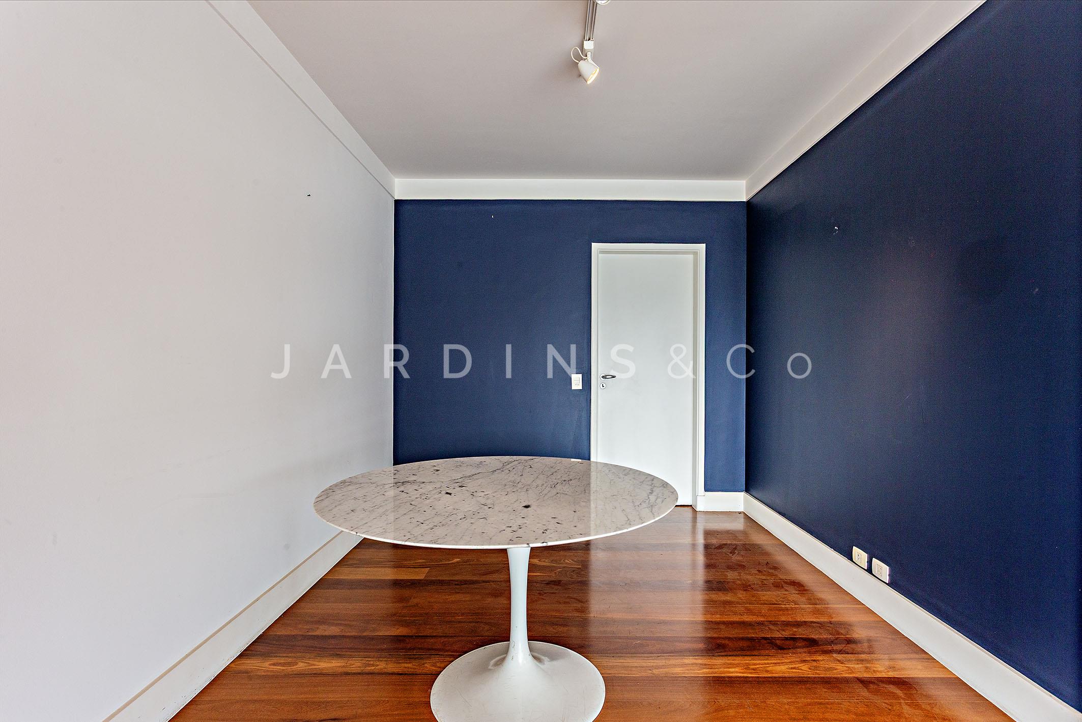 Apartamento no Paraíso