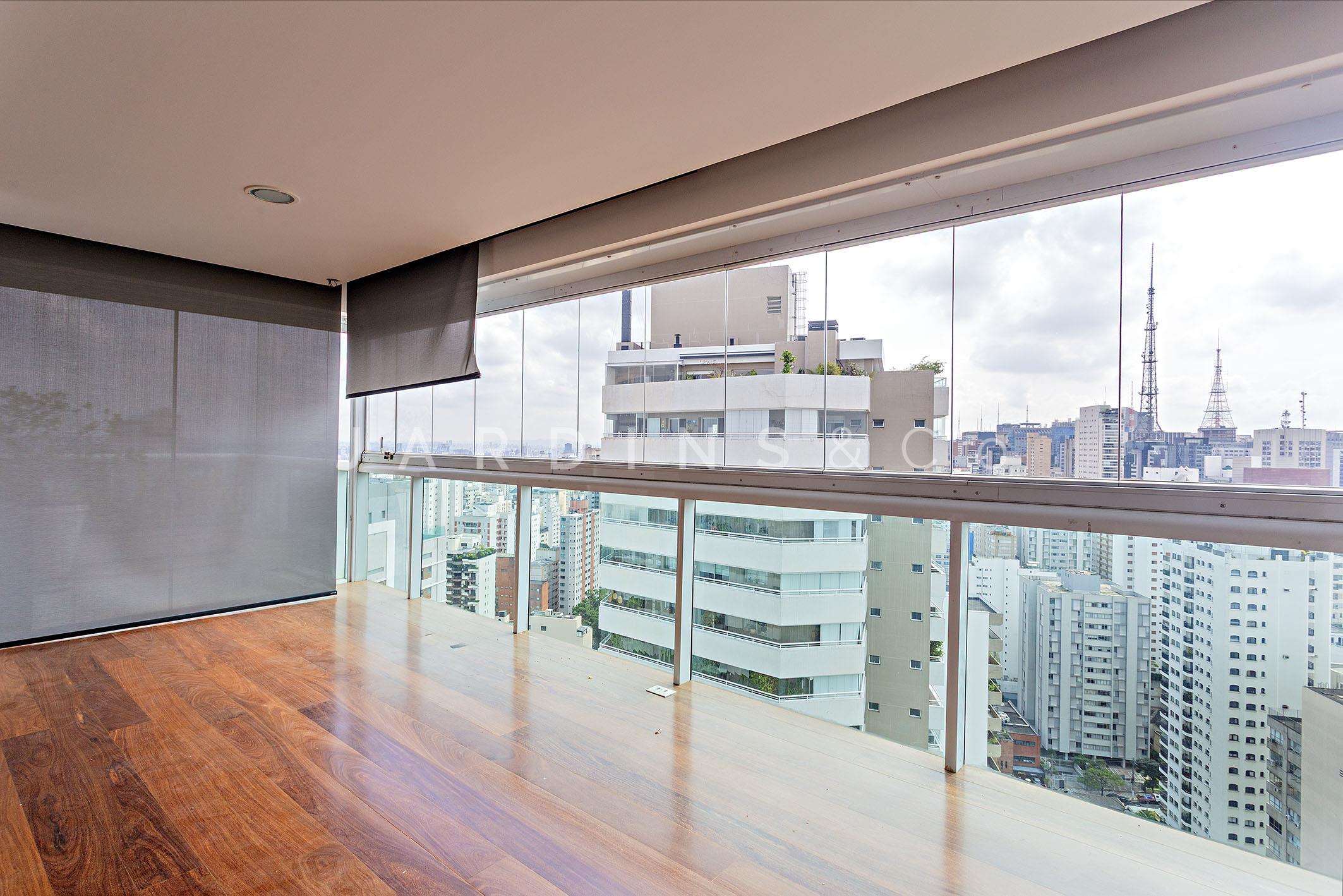 Apartamento no Paraíso