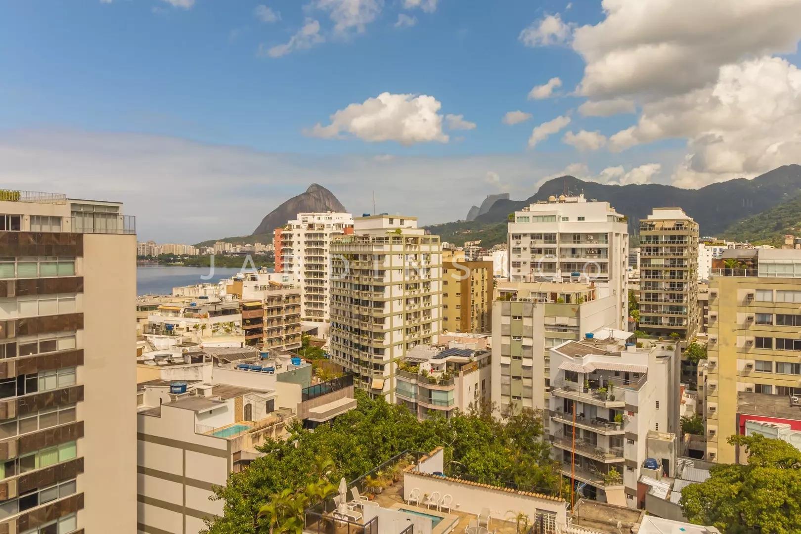 Cobertura no Lagoa