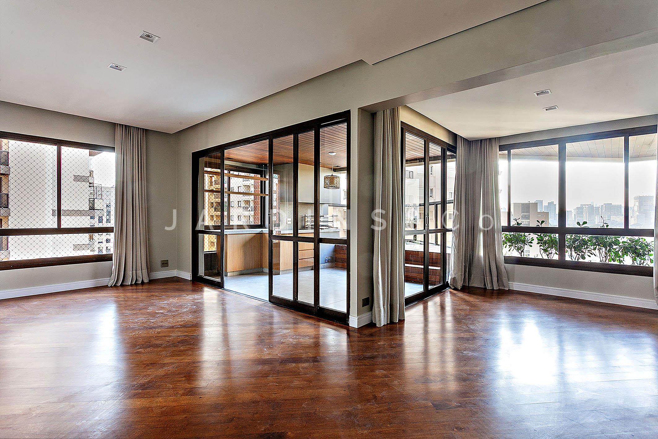 Apartamento no Jardim Europa