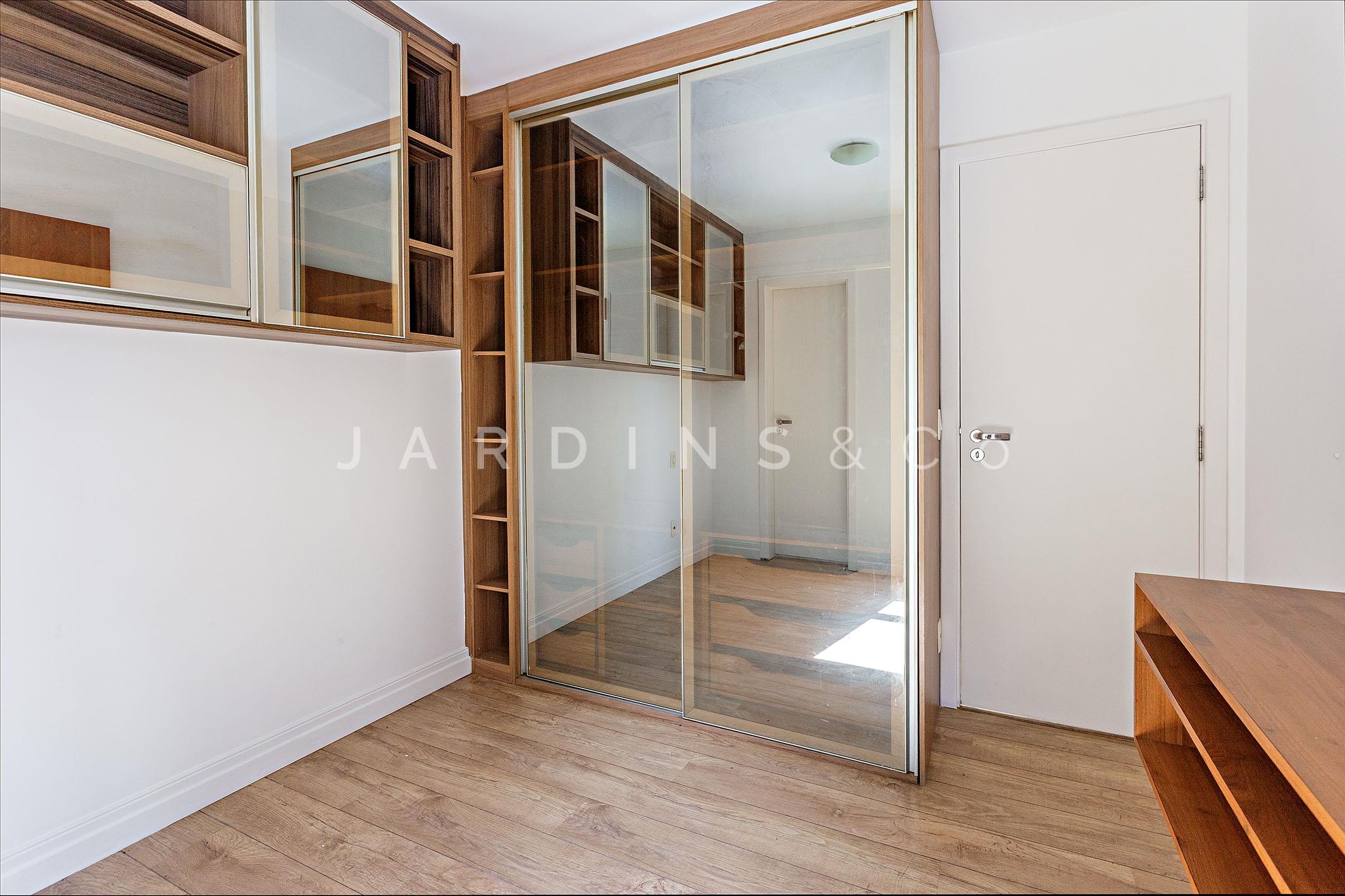 Apartamento no Mirandópolis