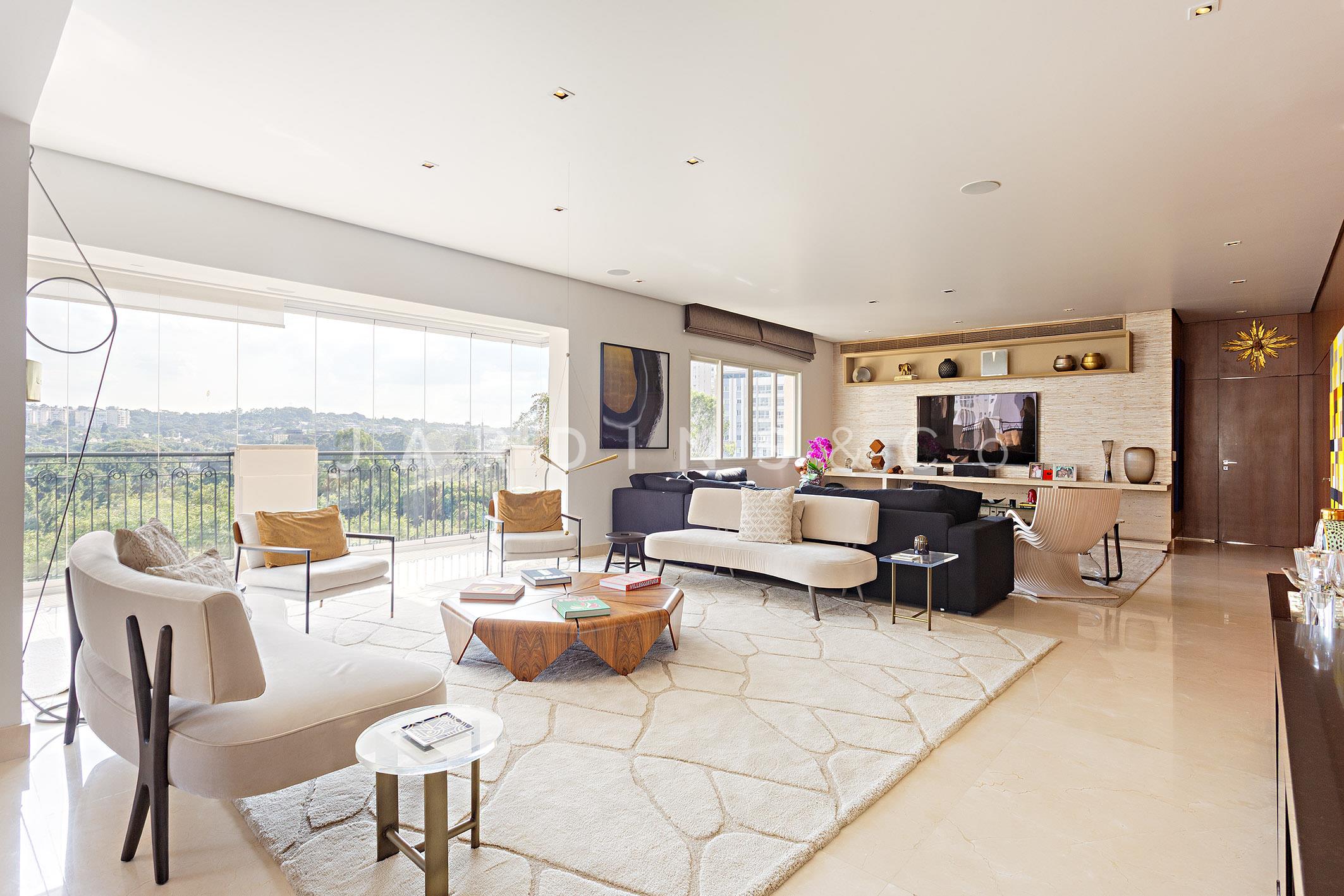 Apartamento no Chácara Itaim
