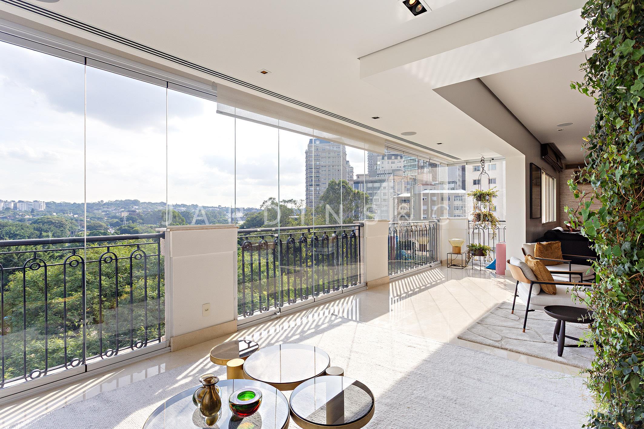 Apartamento no Chácara Itaim