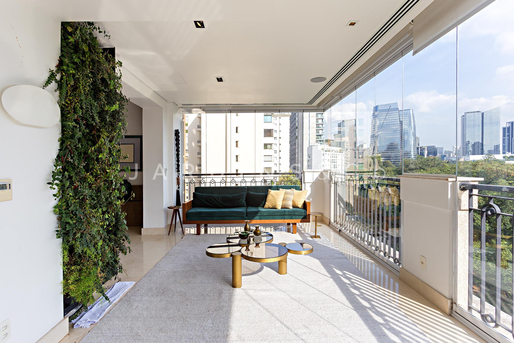 Apartamento no Chácara Itaim