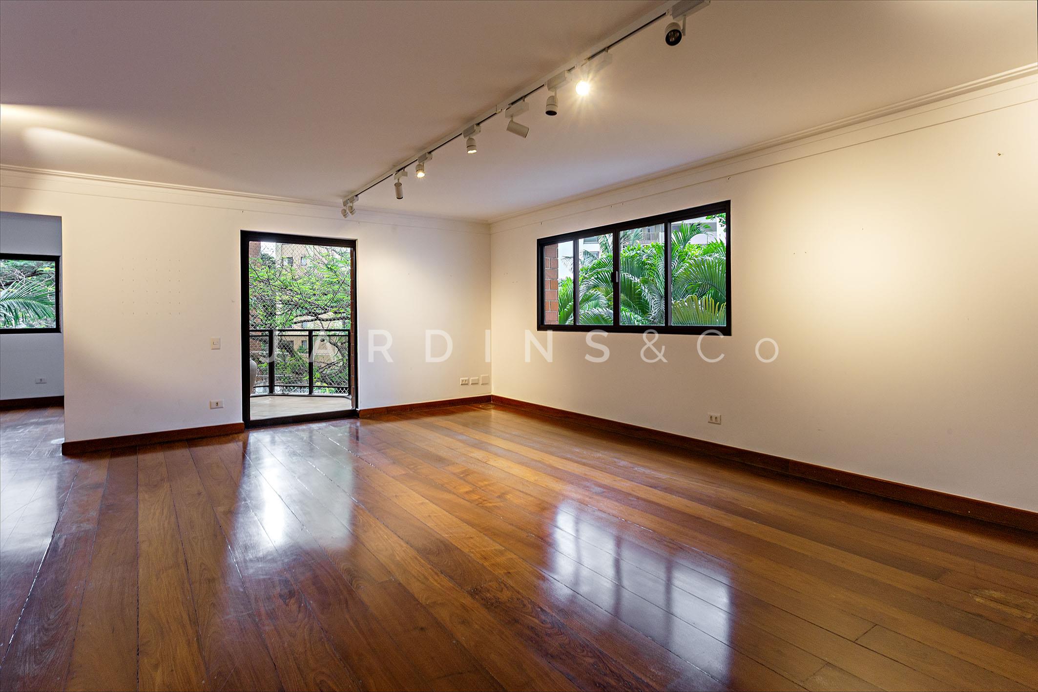 Apartamento no Moema