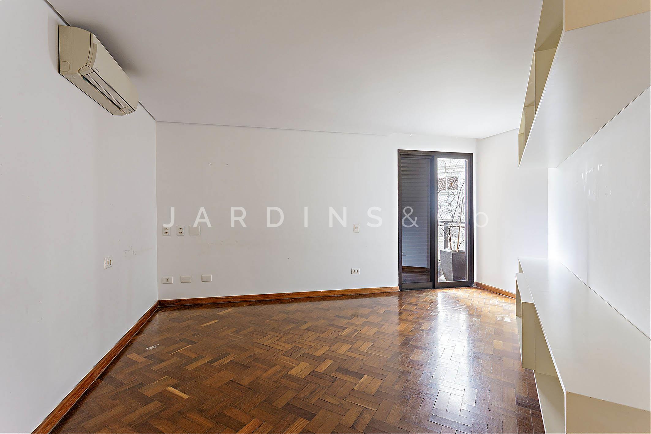 Apartamento no Moema