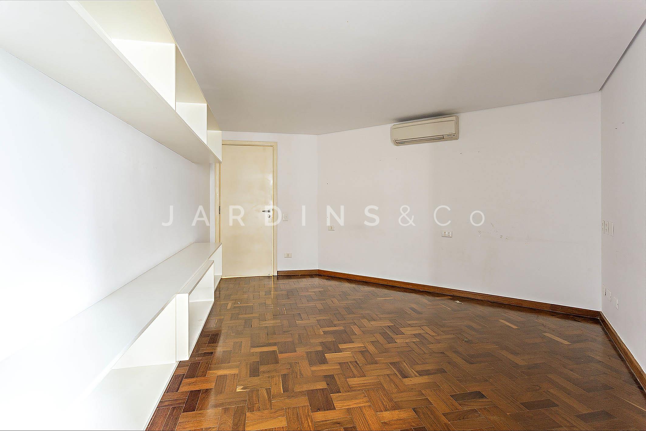 Apartamento no Moema