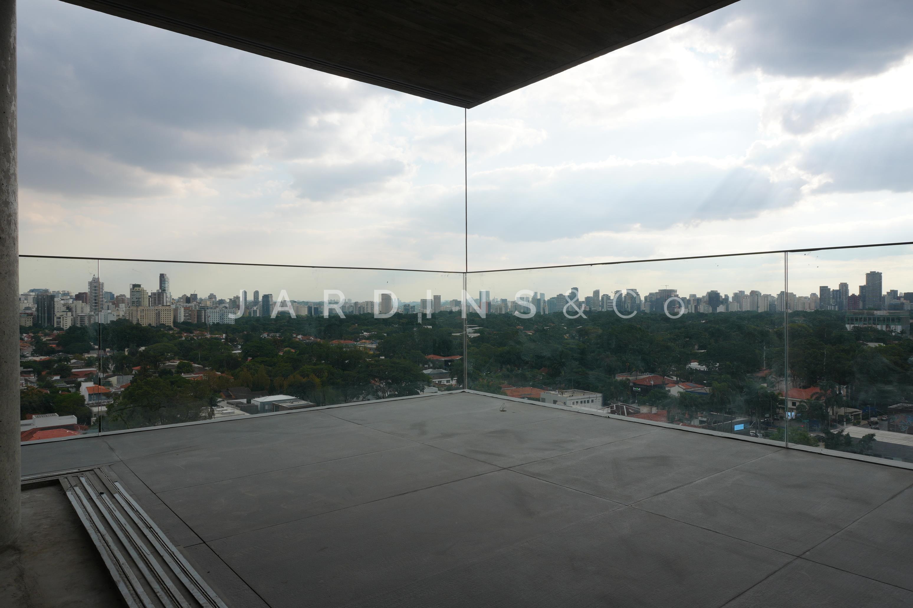 Cobertura Duplex no Jardim Paulista