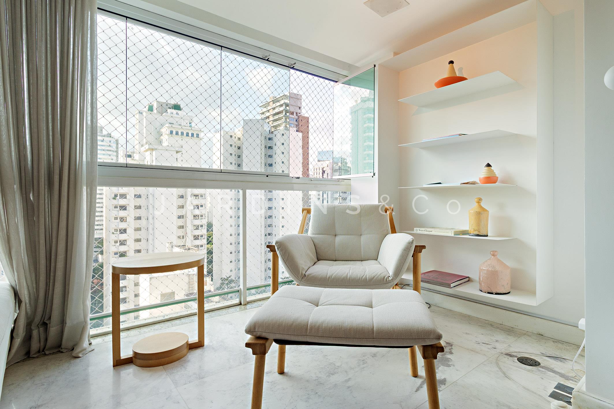 Apartamento no Paraíso