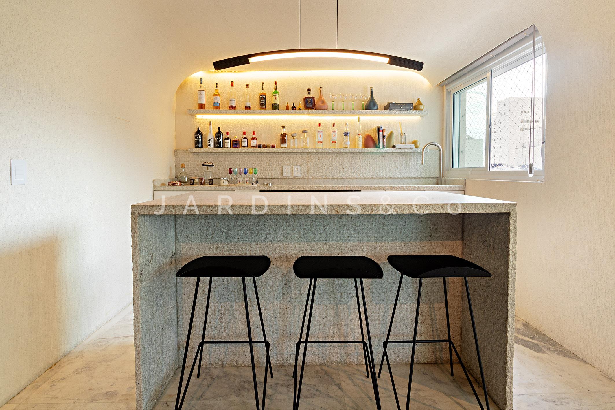 Apartamento no Paraíso