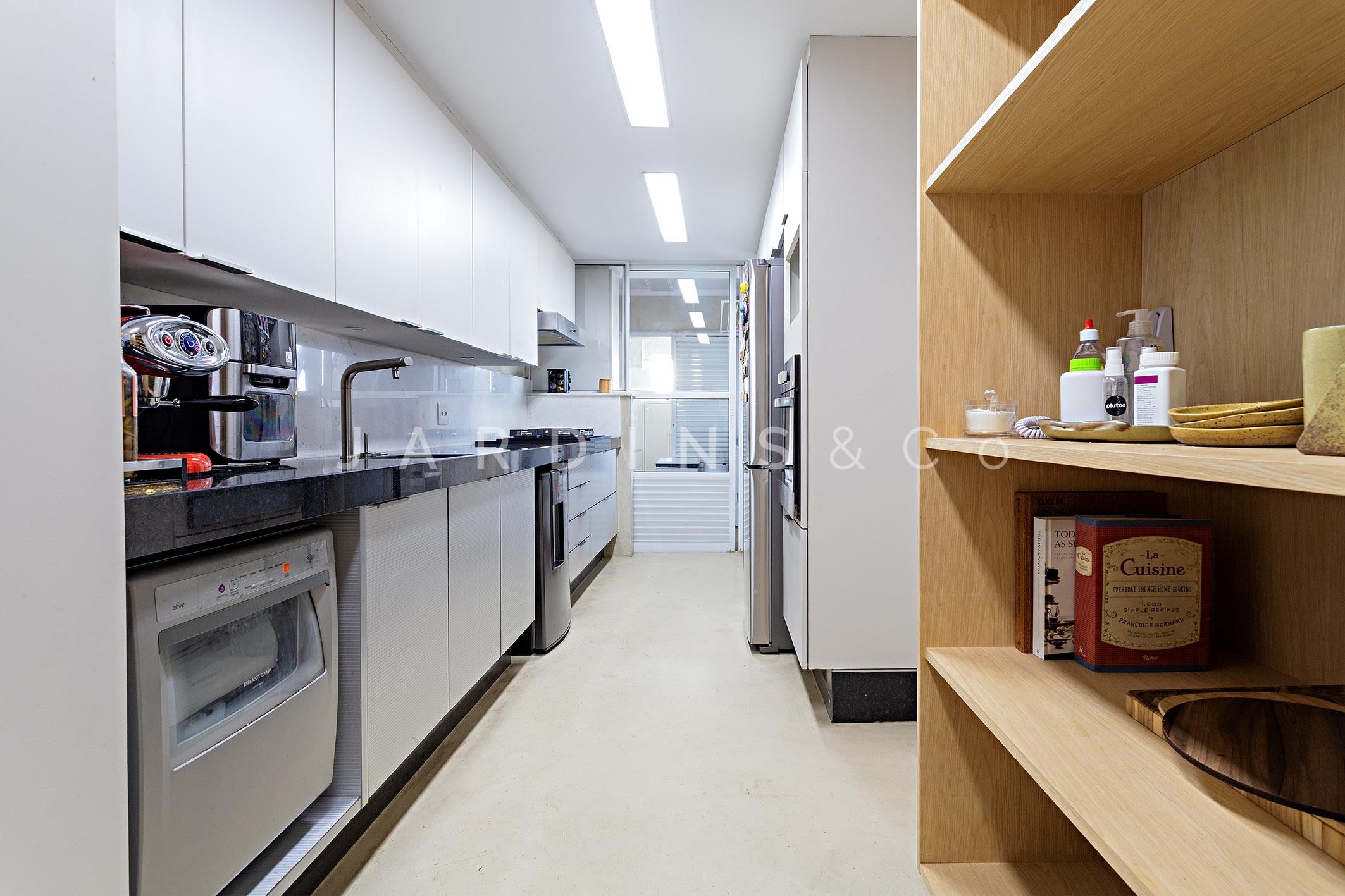 Apartamento no Paraíso