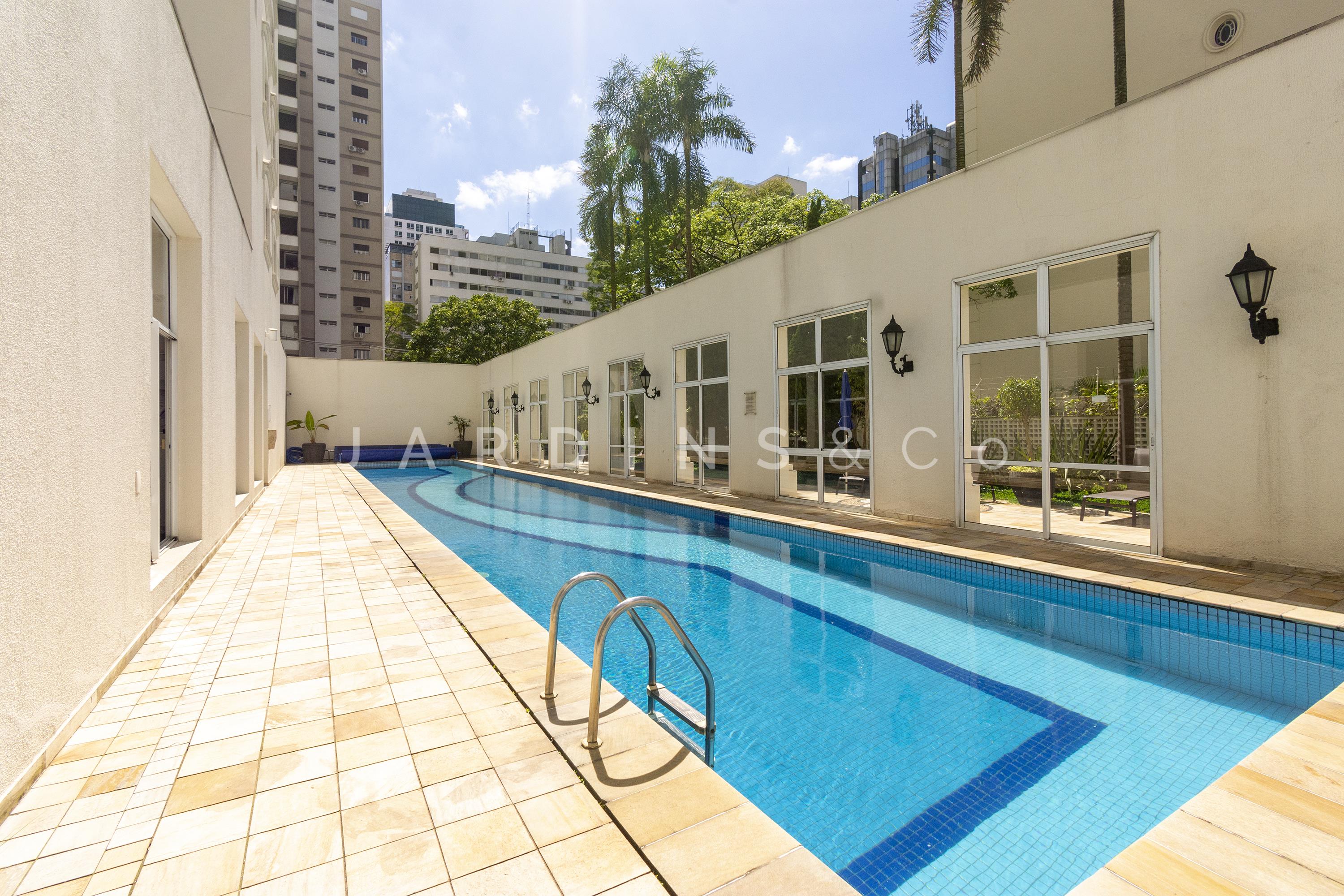 Apartamento no Paraíso