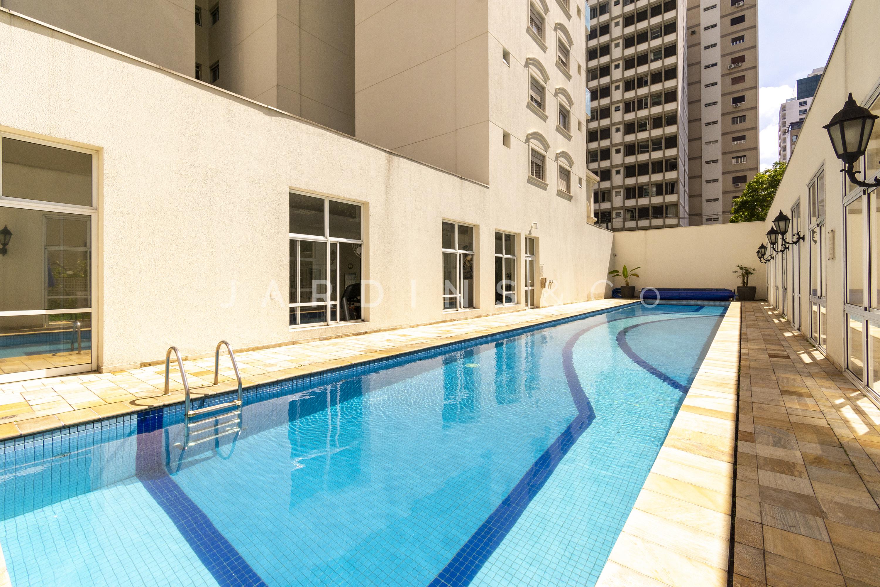 Apartamento no Paraíso