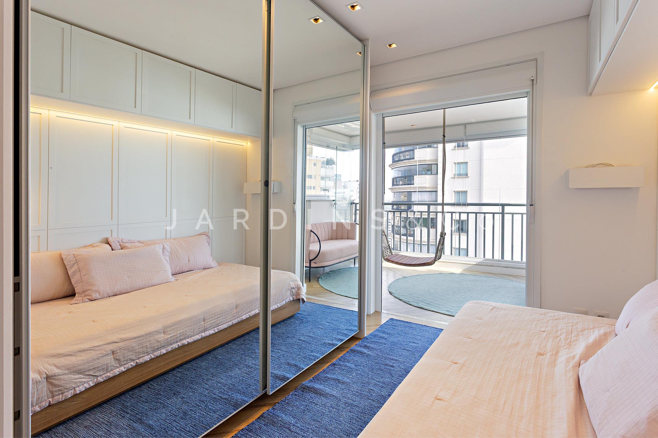 Apartamento no Paraíso
