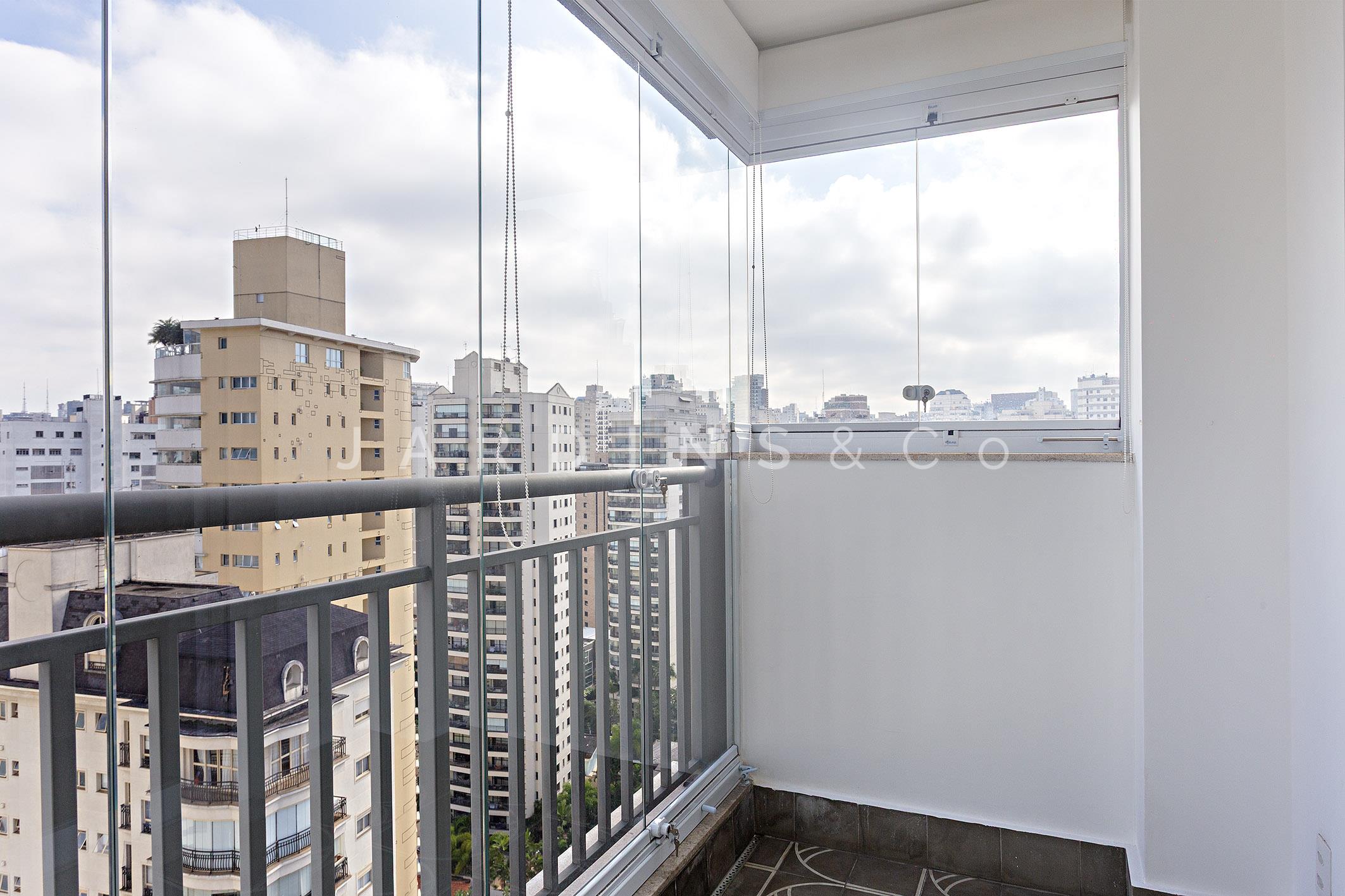 Apartamento no Paraíso