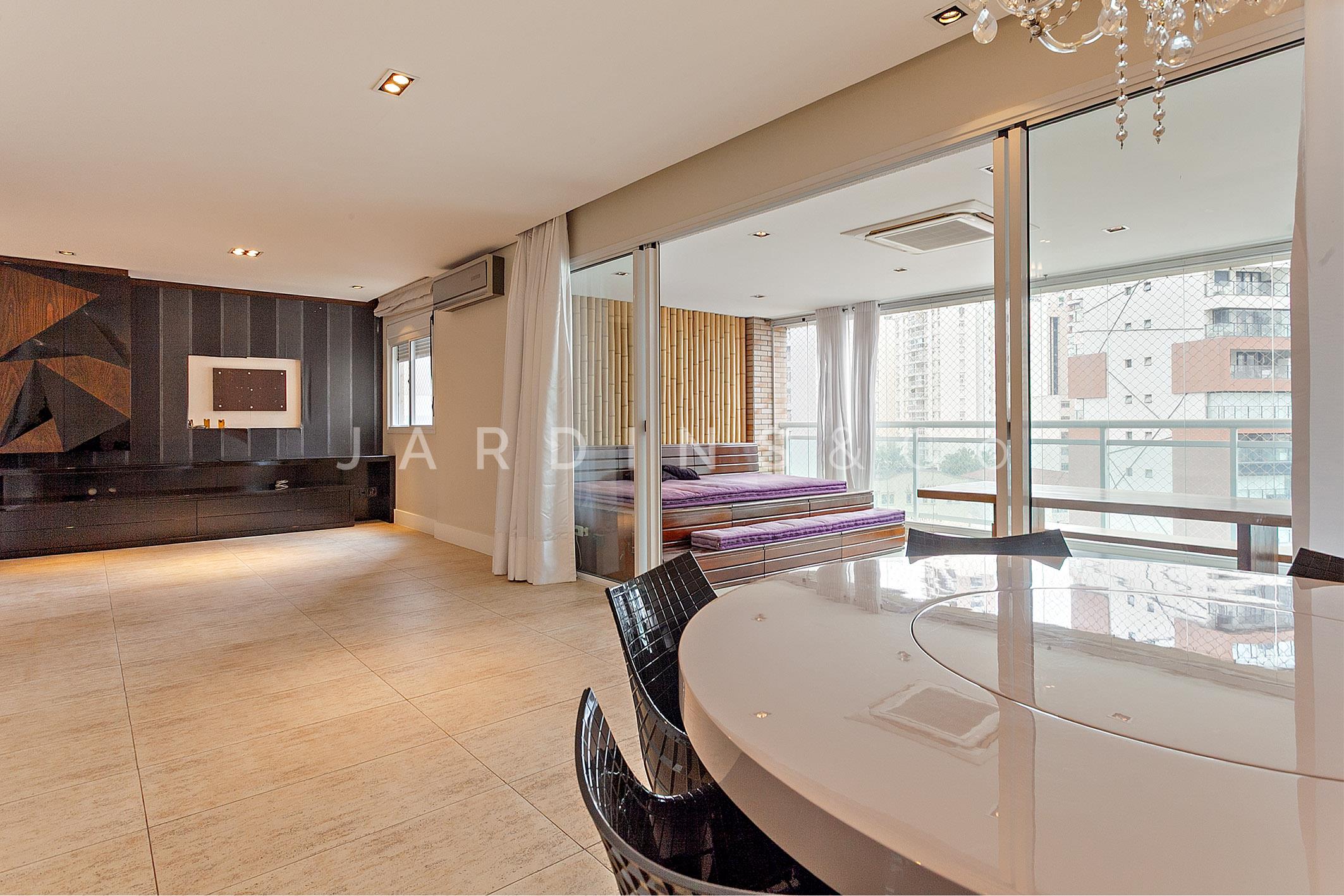 Apartamento no Itaim Bibi