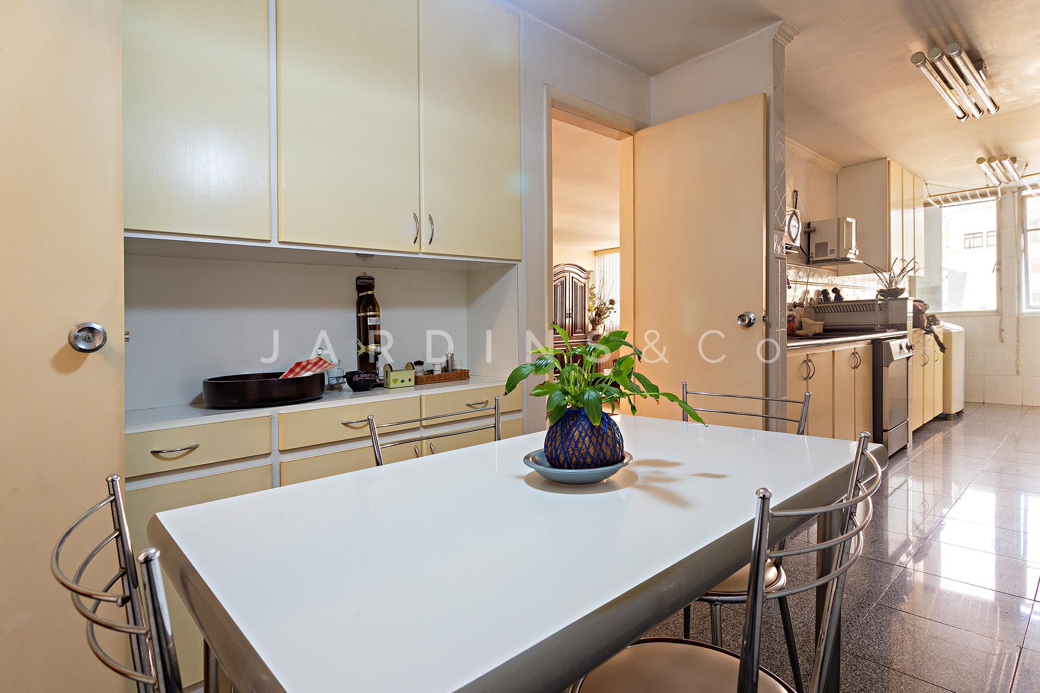 Apartamento no Cerqueira César
