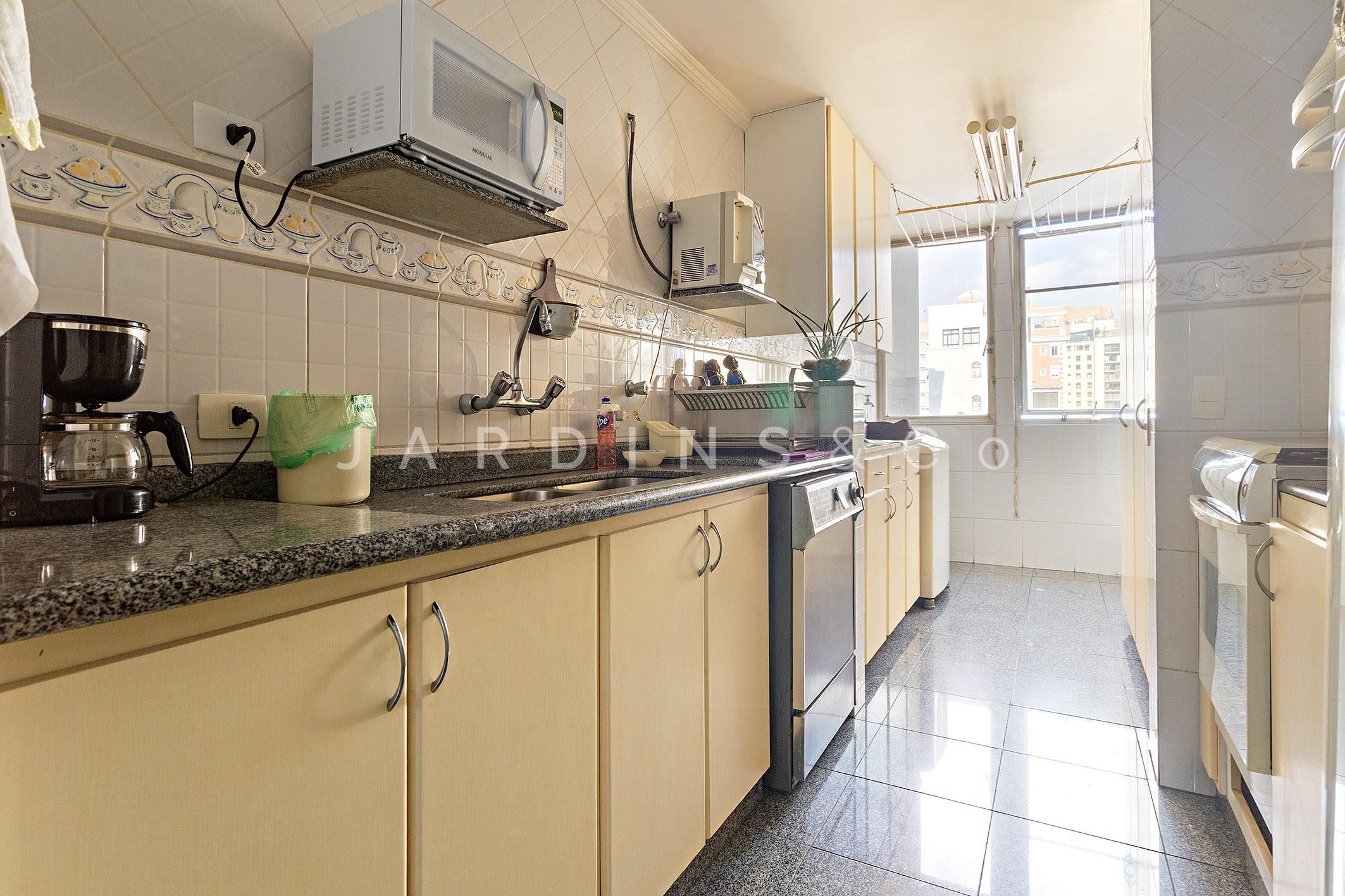 Apartamento no Cerqueira César