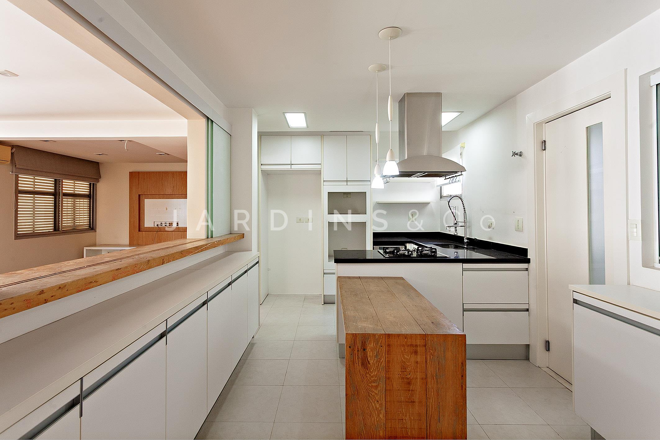 Apartamento no Jardim Europa