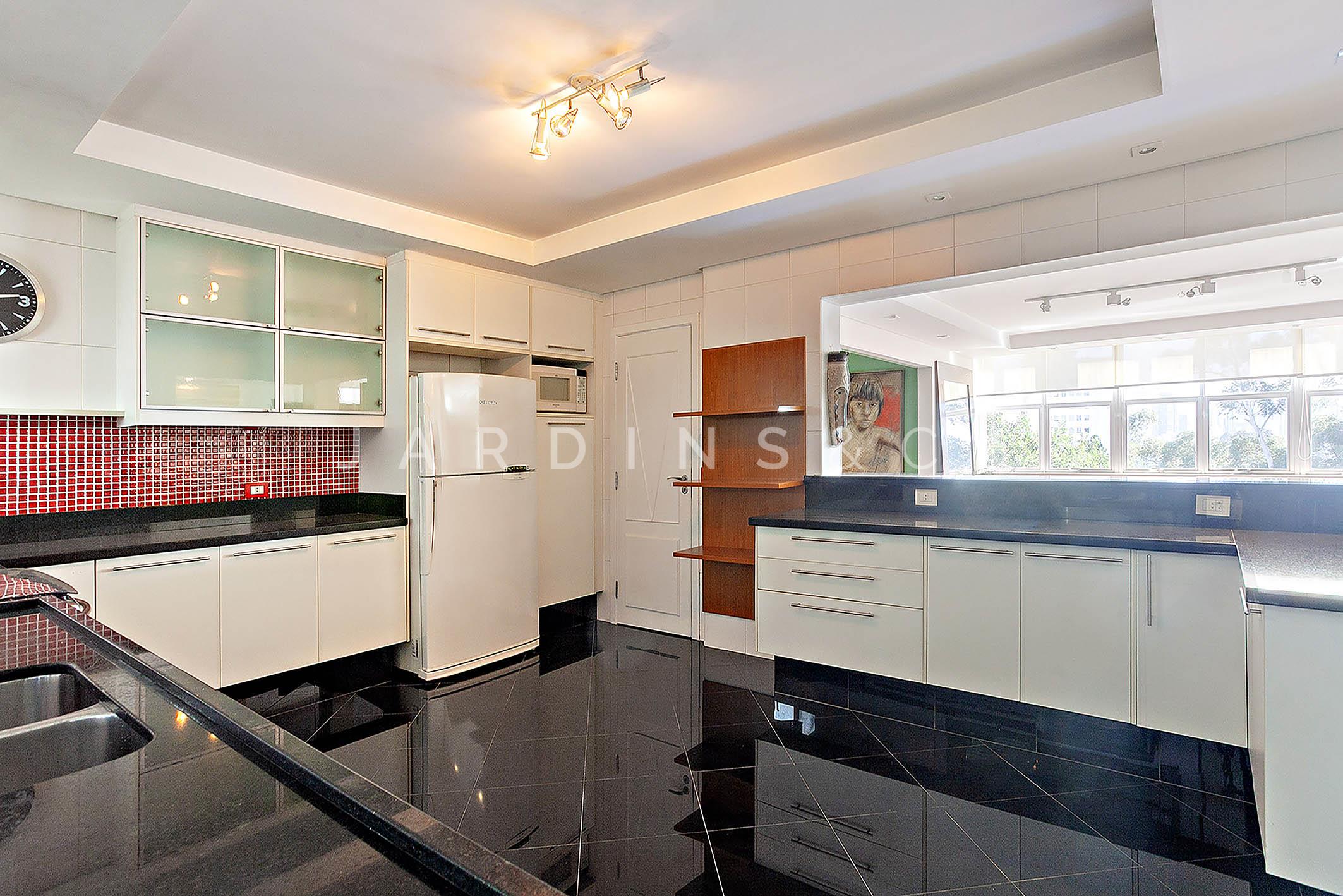 Apartamento no Jardim Europa