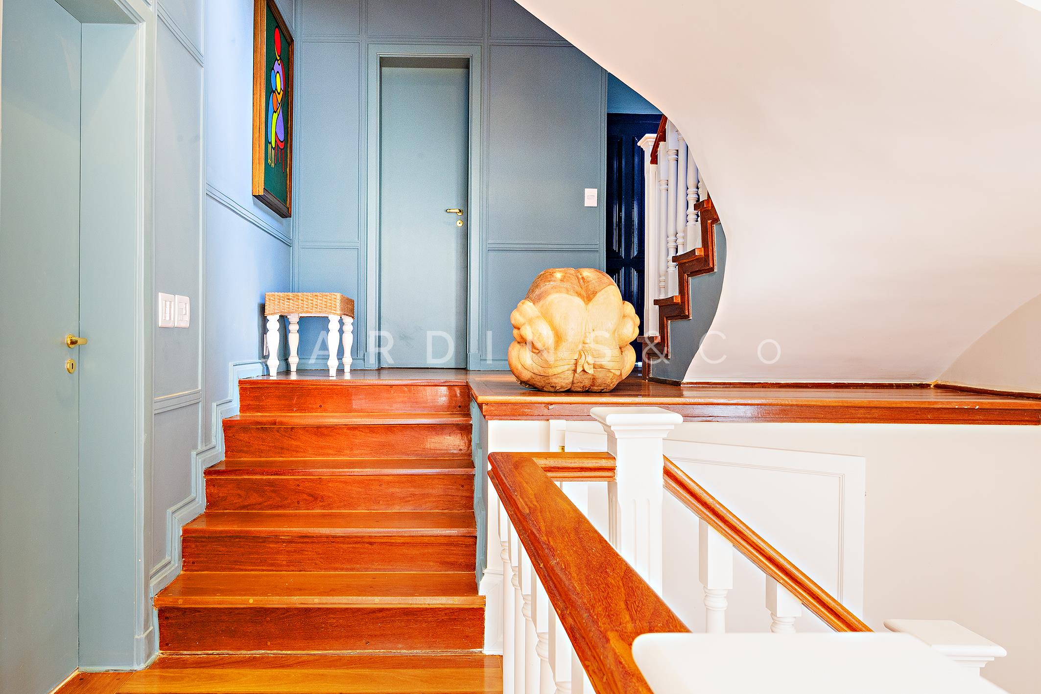 Casa em Condomínio no Jardim Everest