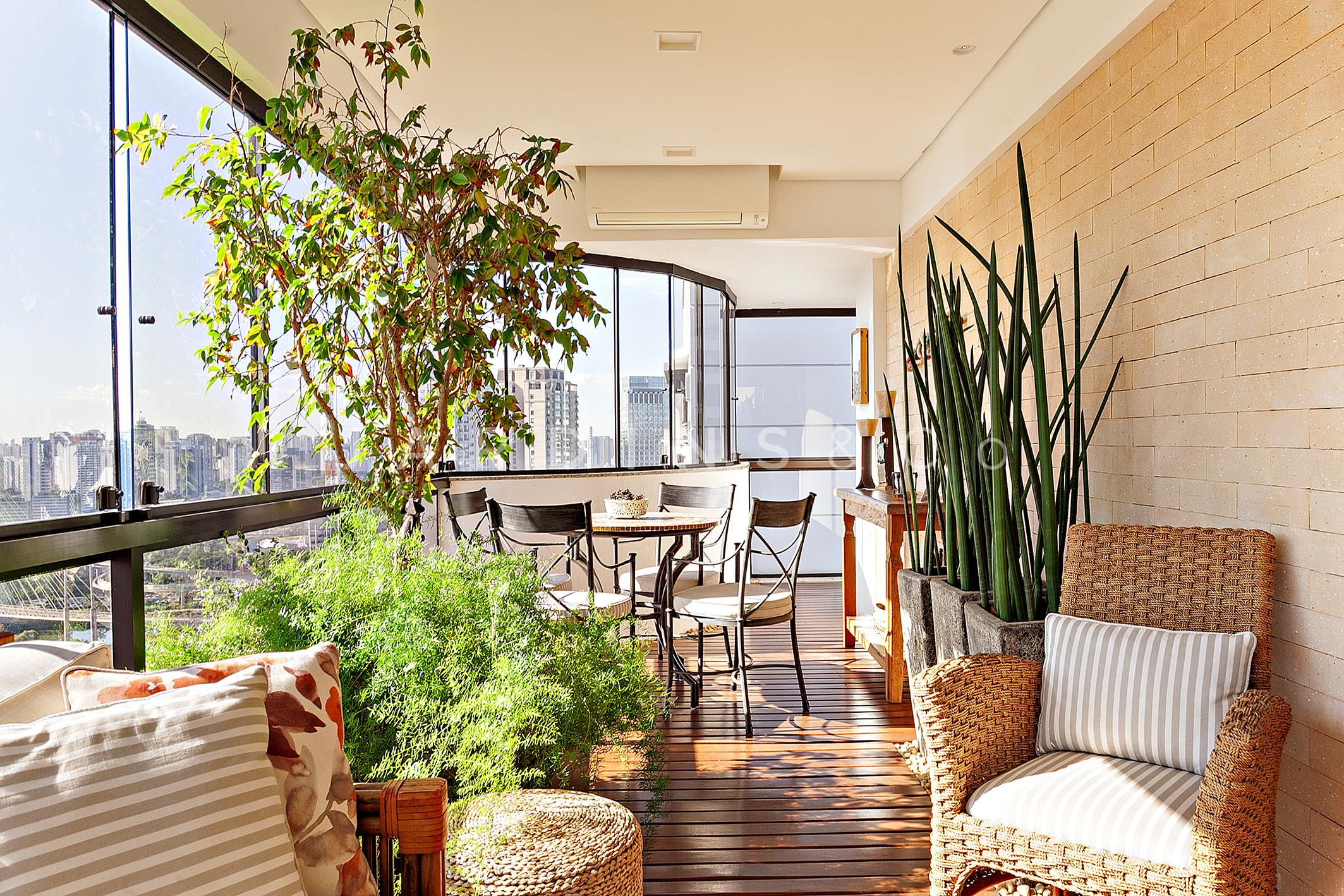 Apartamento no Real Parque