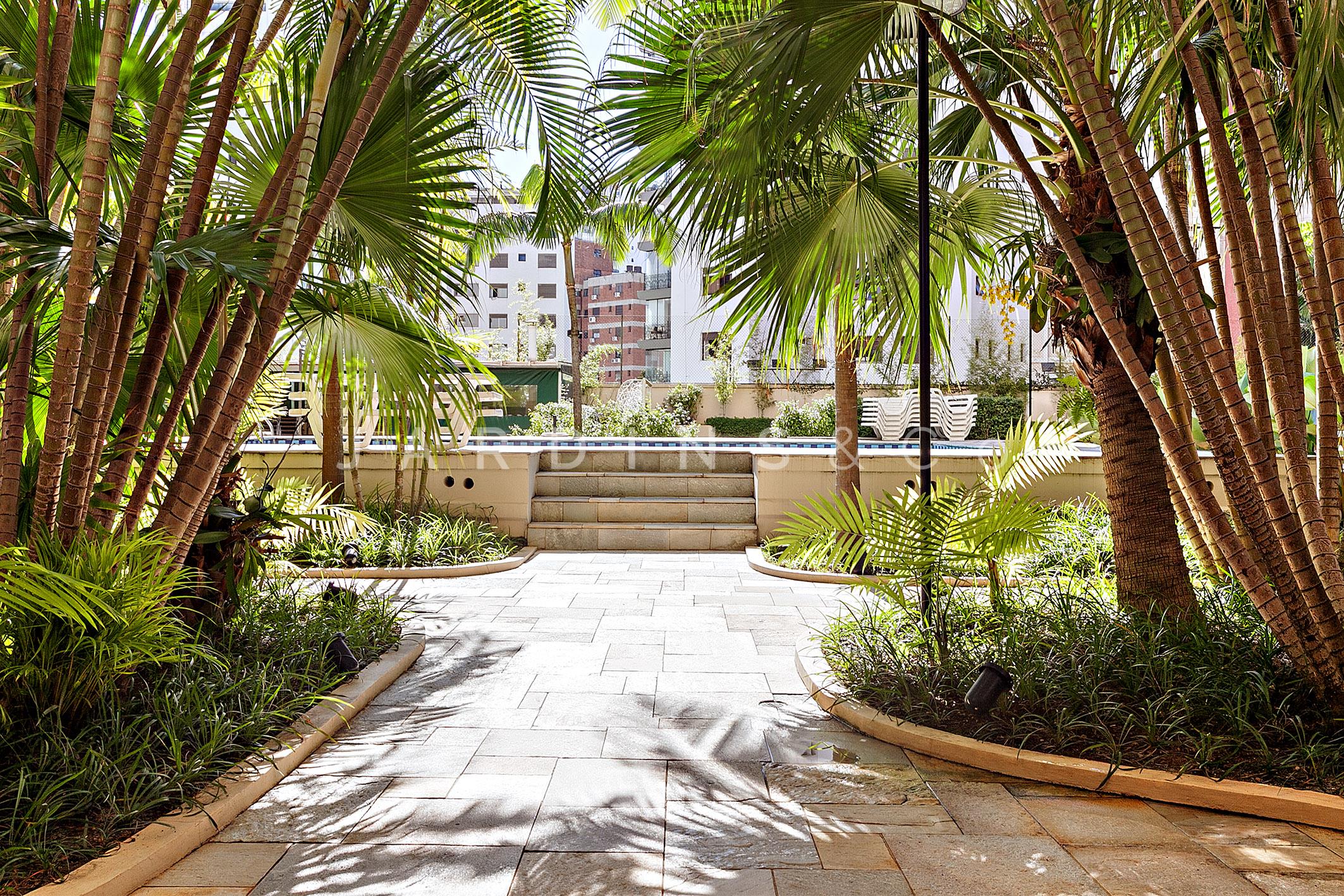 Apartamento no Real Parque