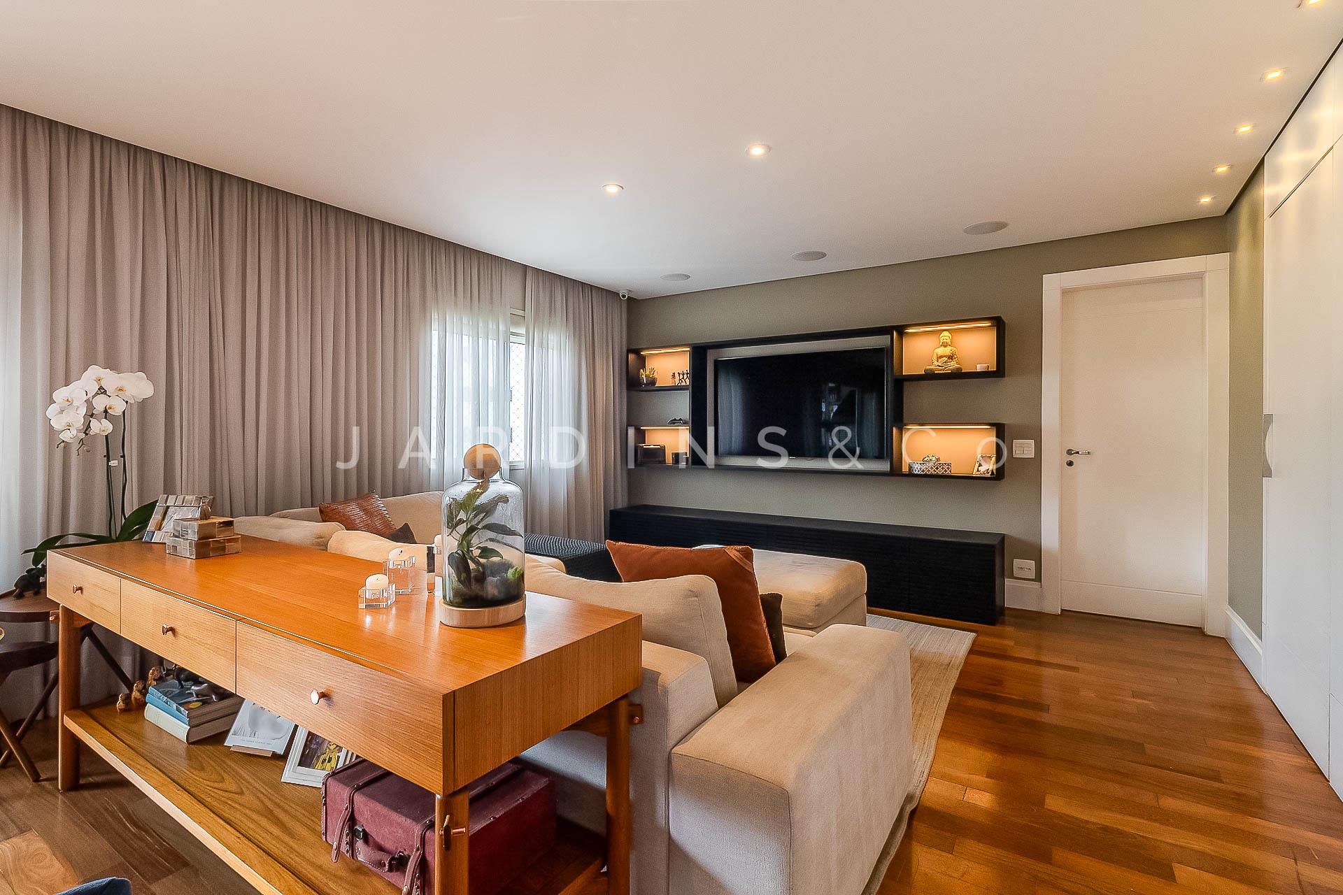 Apartamento no Alto de Pinheiros
