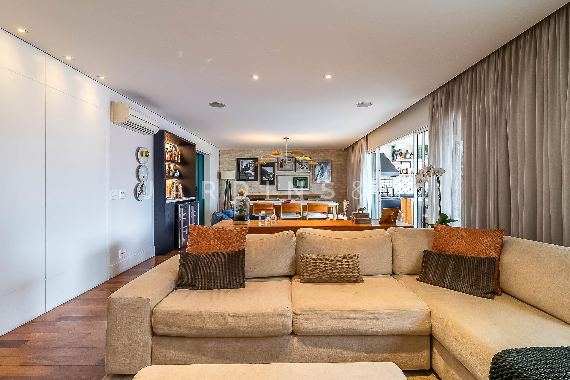 Apartamento no Alto de Pinheiros
