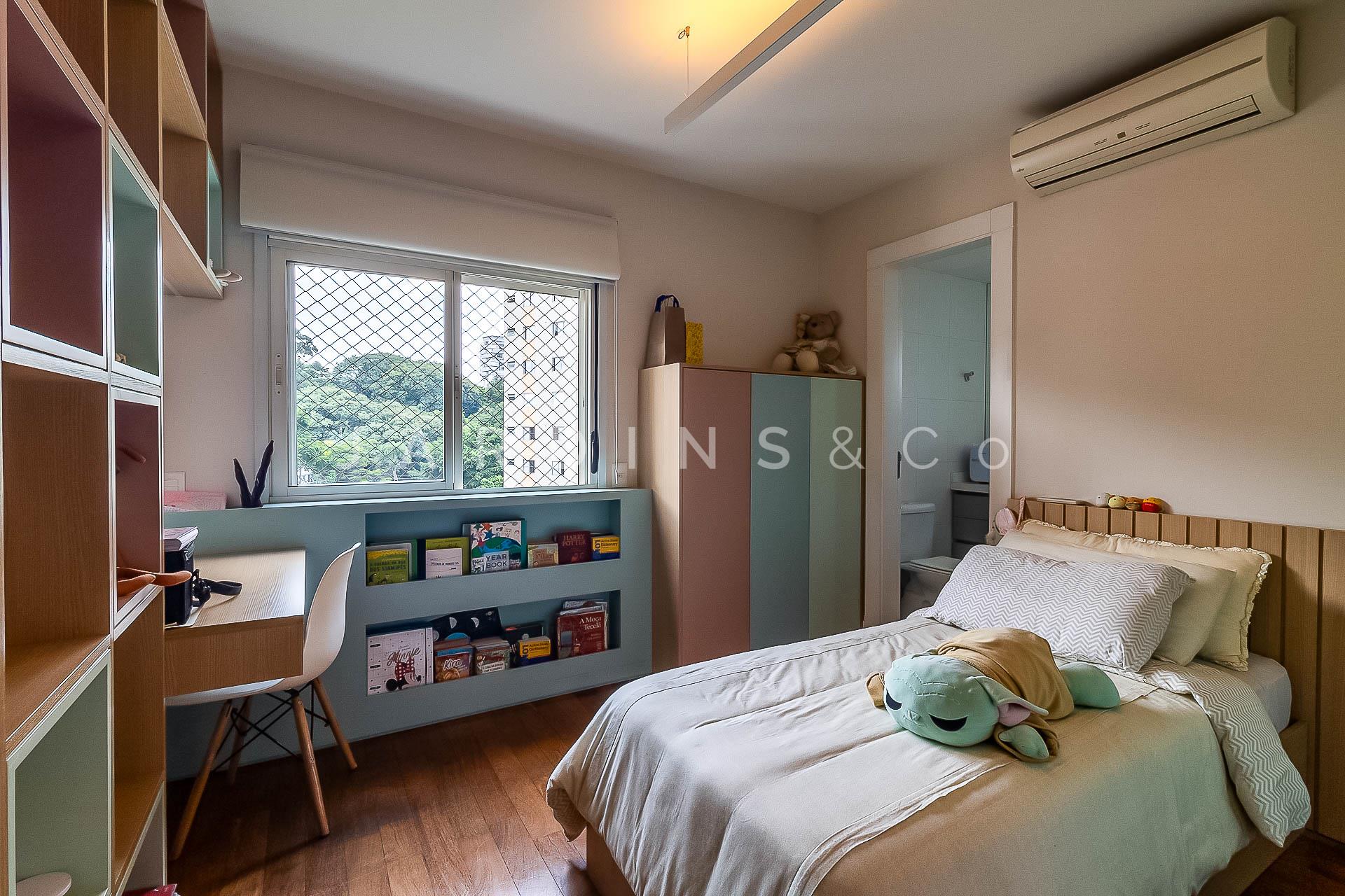 Apartamento no Alto de Pinheiros