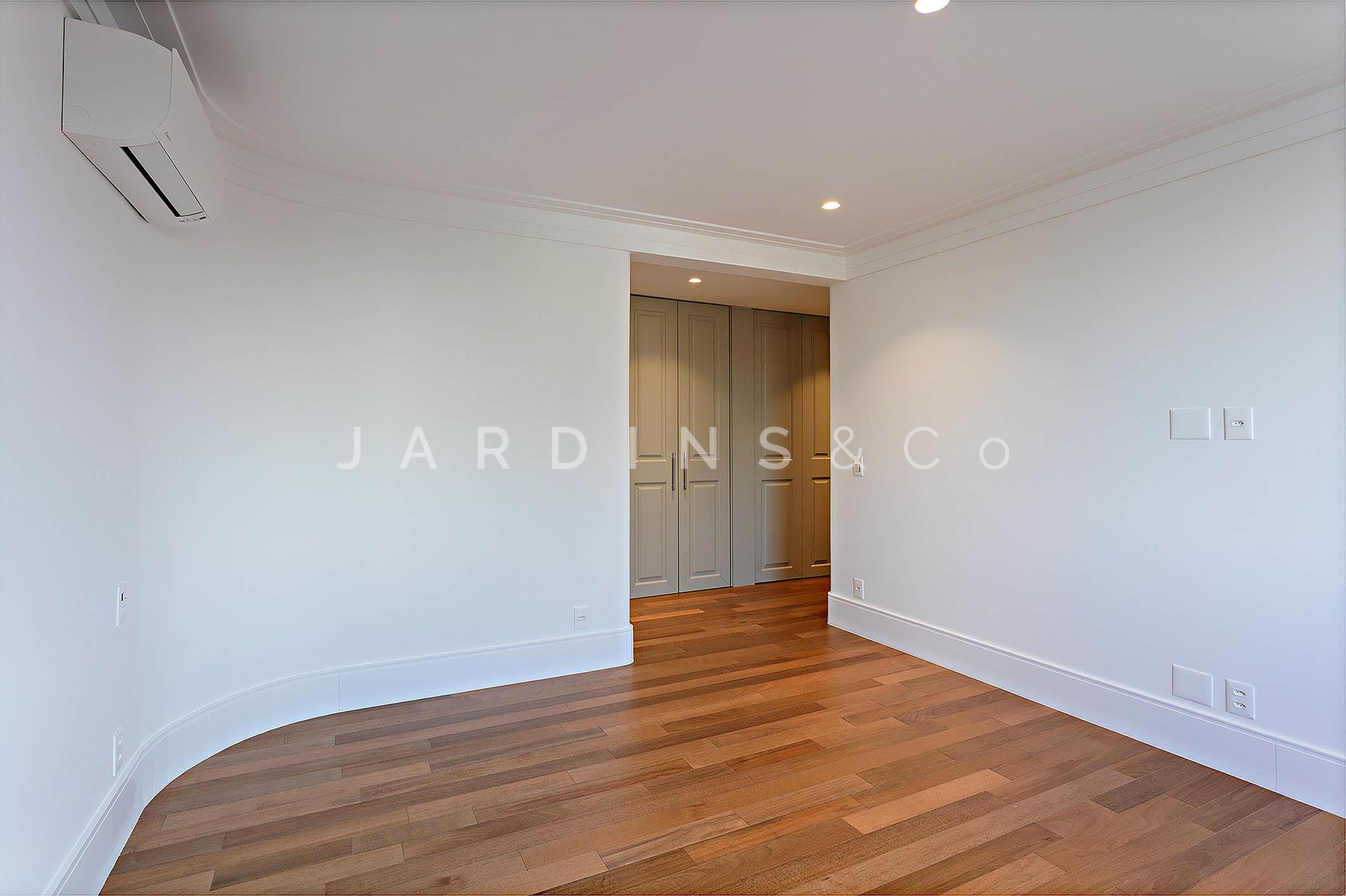 Apartamento no Jardim Europa
