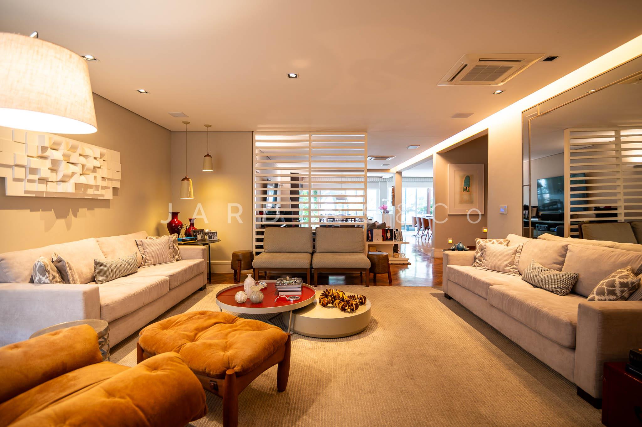 Casa em Condomínio no Jardim Europa
