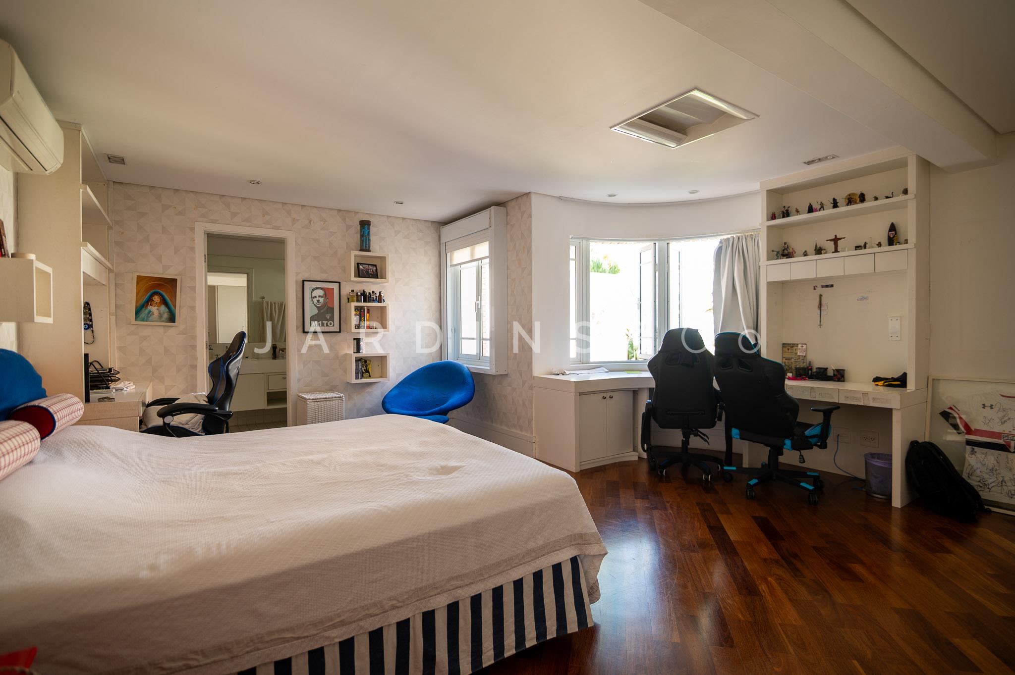 Casa em Condomínio no Jardim Europa
