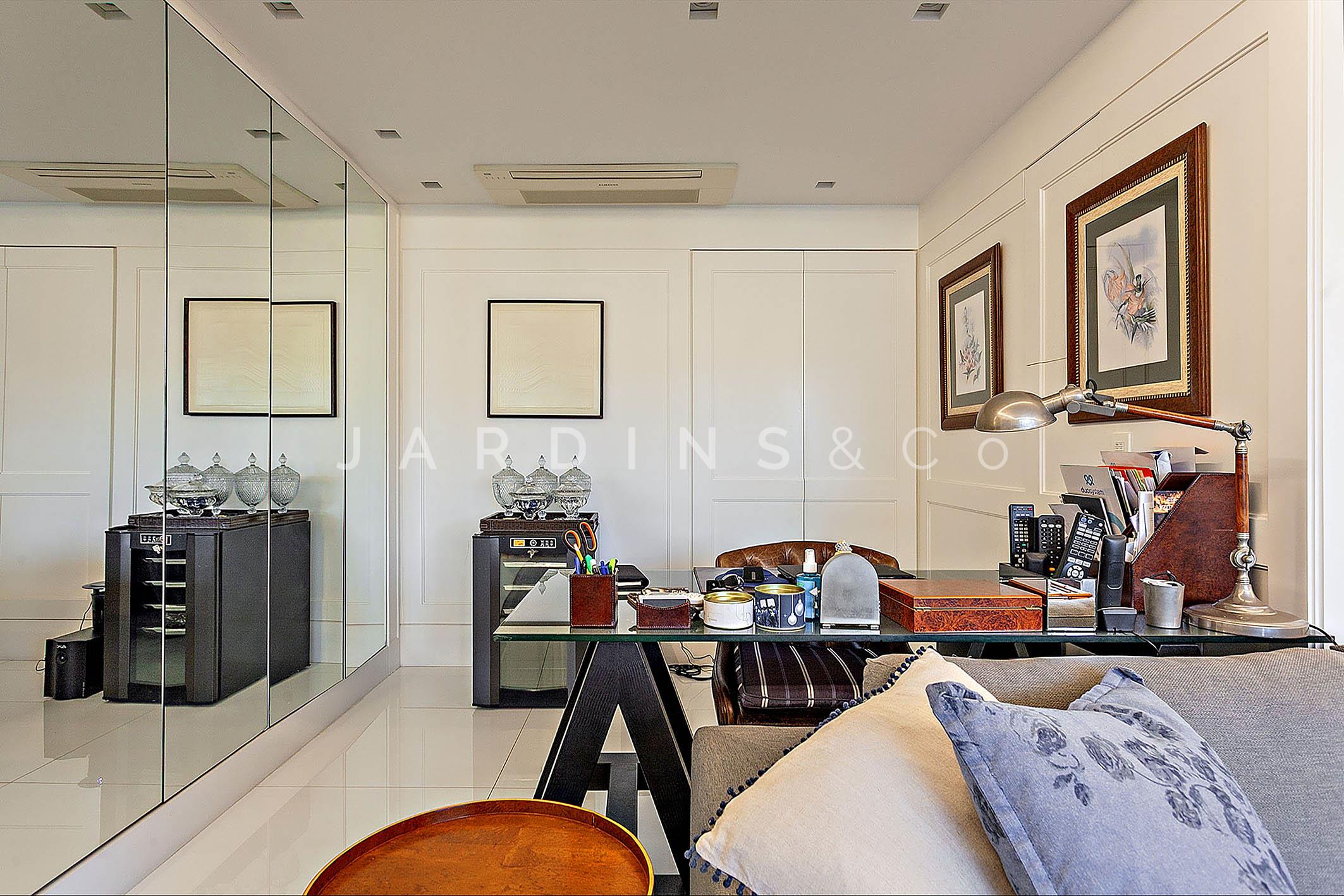 Apartamento no Real Parque