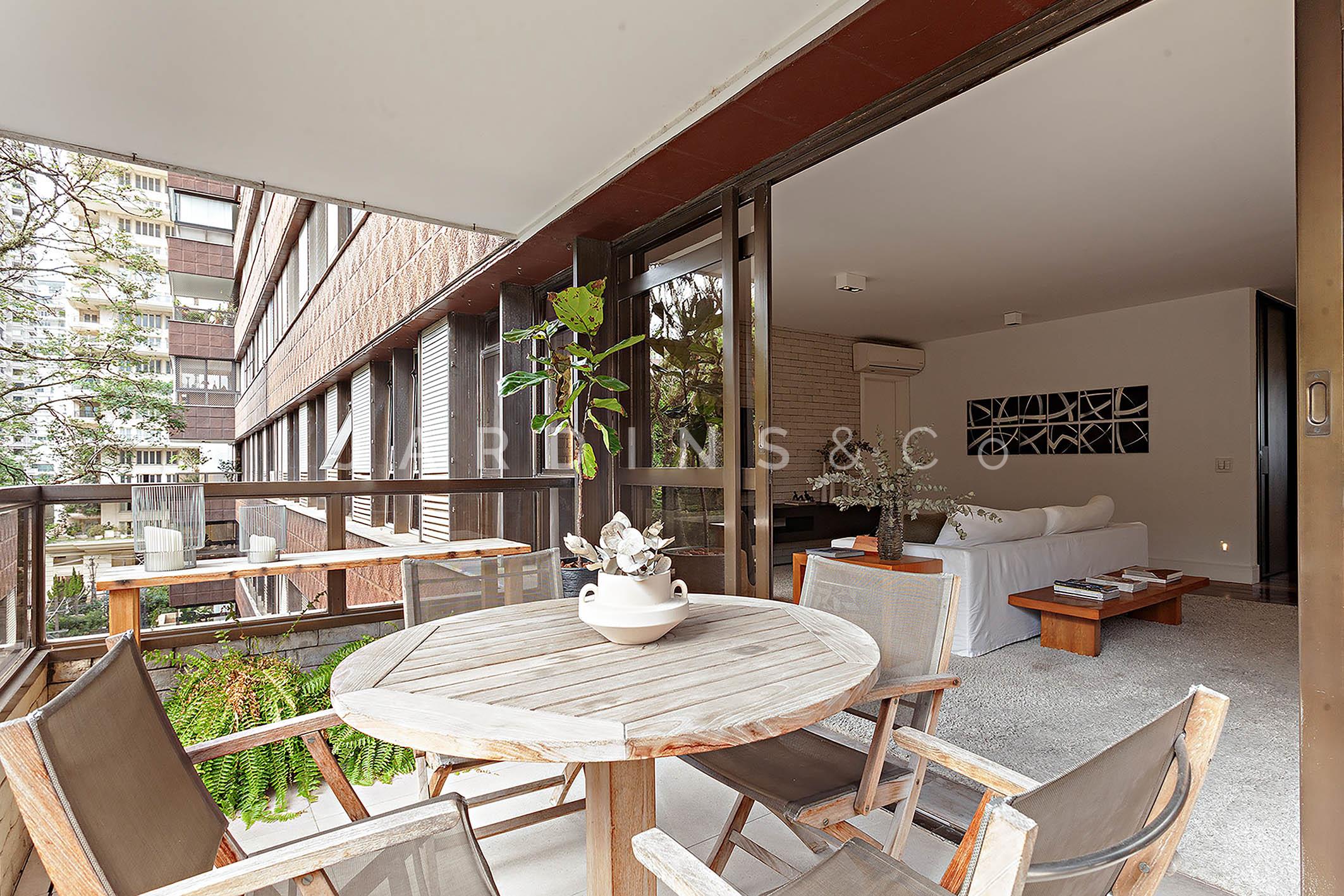 Apartamento no Jardim Europa