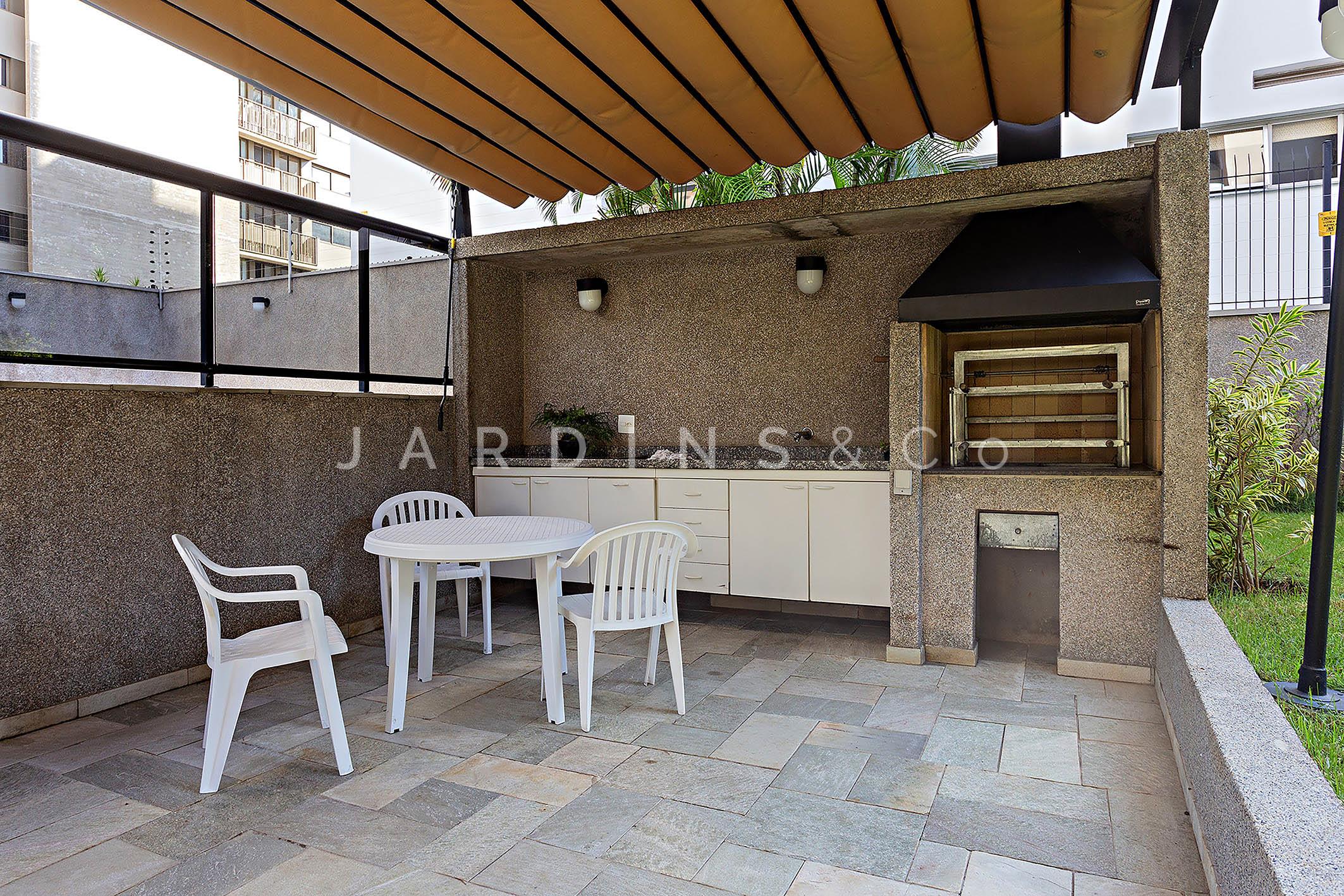 Apartamento no Moema Pássaros