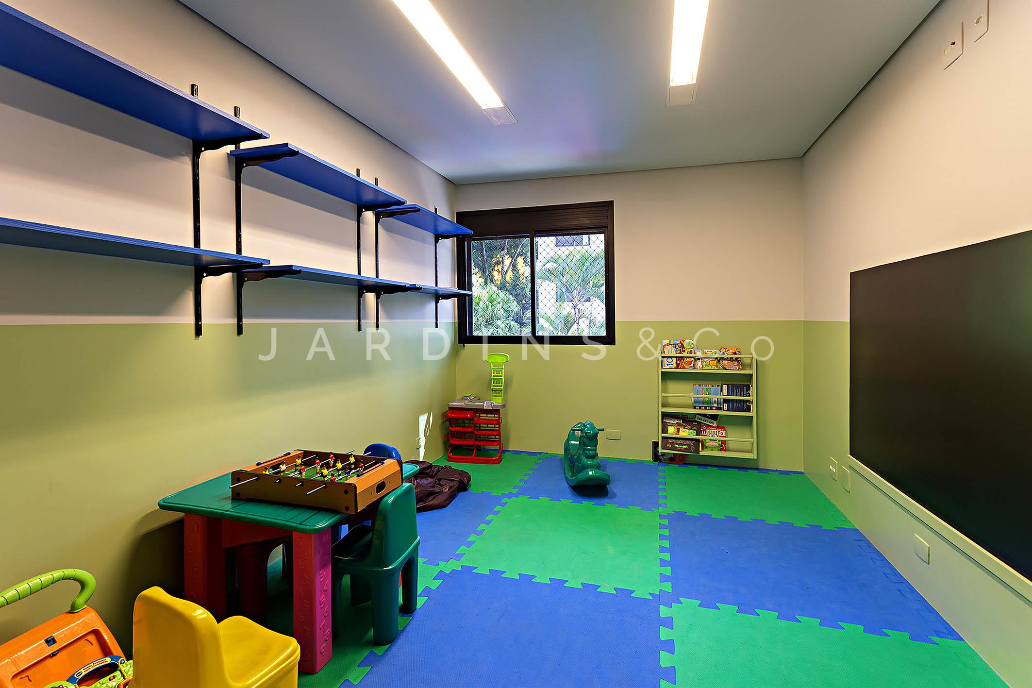 Apartamento no Moema Pássaros